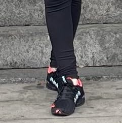 PUMA Women's Riaze Prowl Cross Trainer customer photo 2
