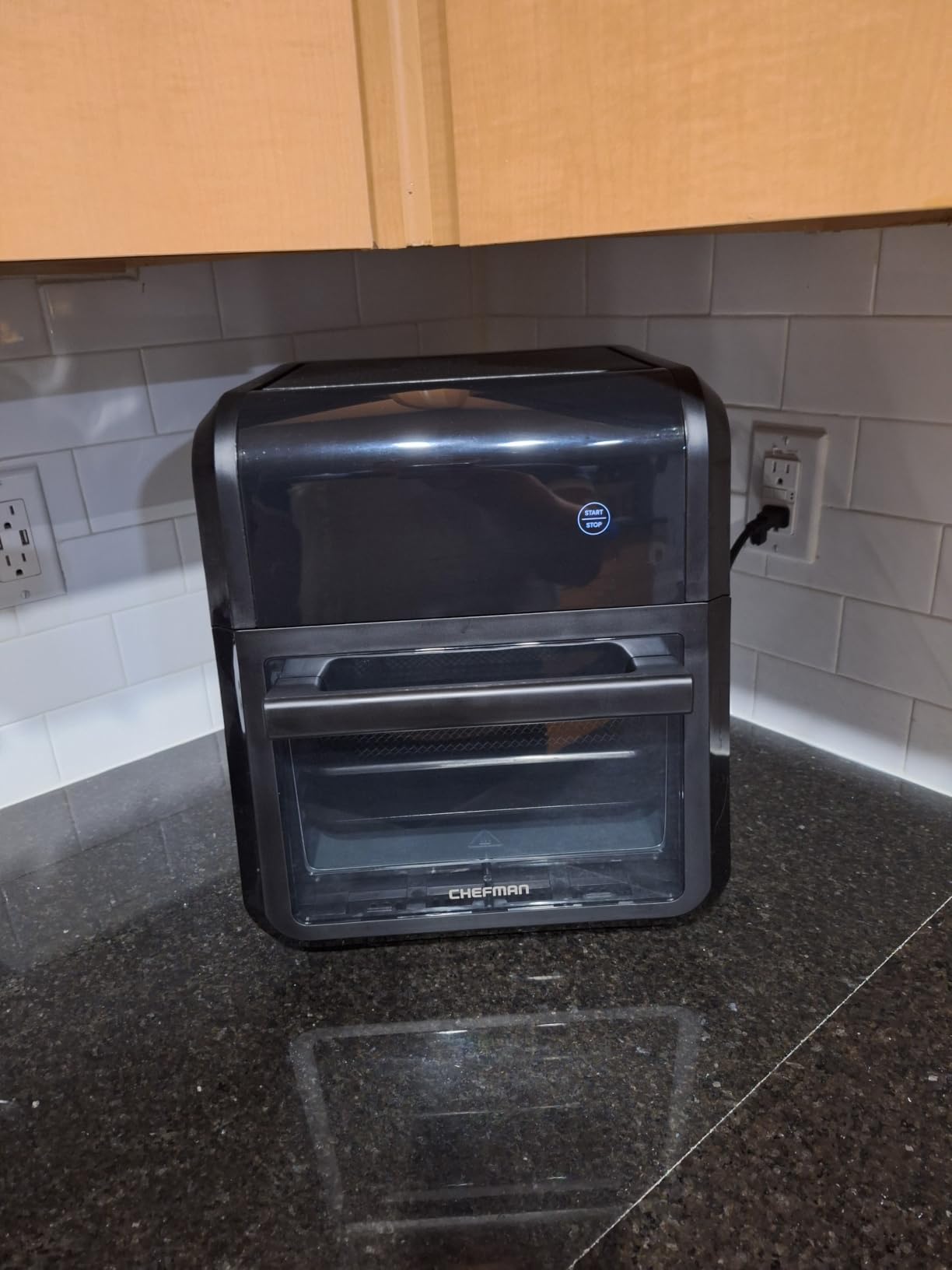 CHEFMAN Multifunctional Digital Air Fryer+ Rotisserie, Dehydrator, Convection Oven, 17 Touch Screen Presets Fry, Roast, Dehydrate, Bake, XL 10L Family Size, Auto Shutoff, Large Easy-View Window, Black customer photo 1