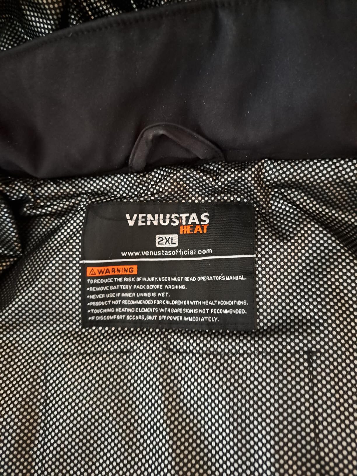 Venustas Men's Waterproof Heated Jacket with Battery & Detachable Hood | Up to 10-hour warmth • 5 heating zones customer photo 2