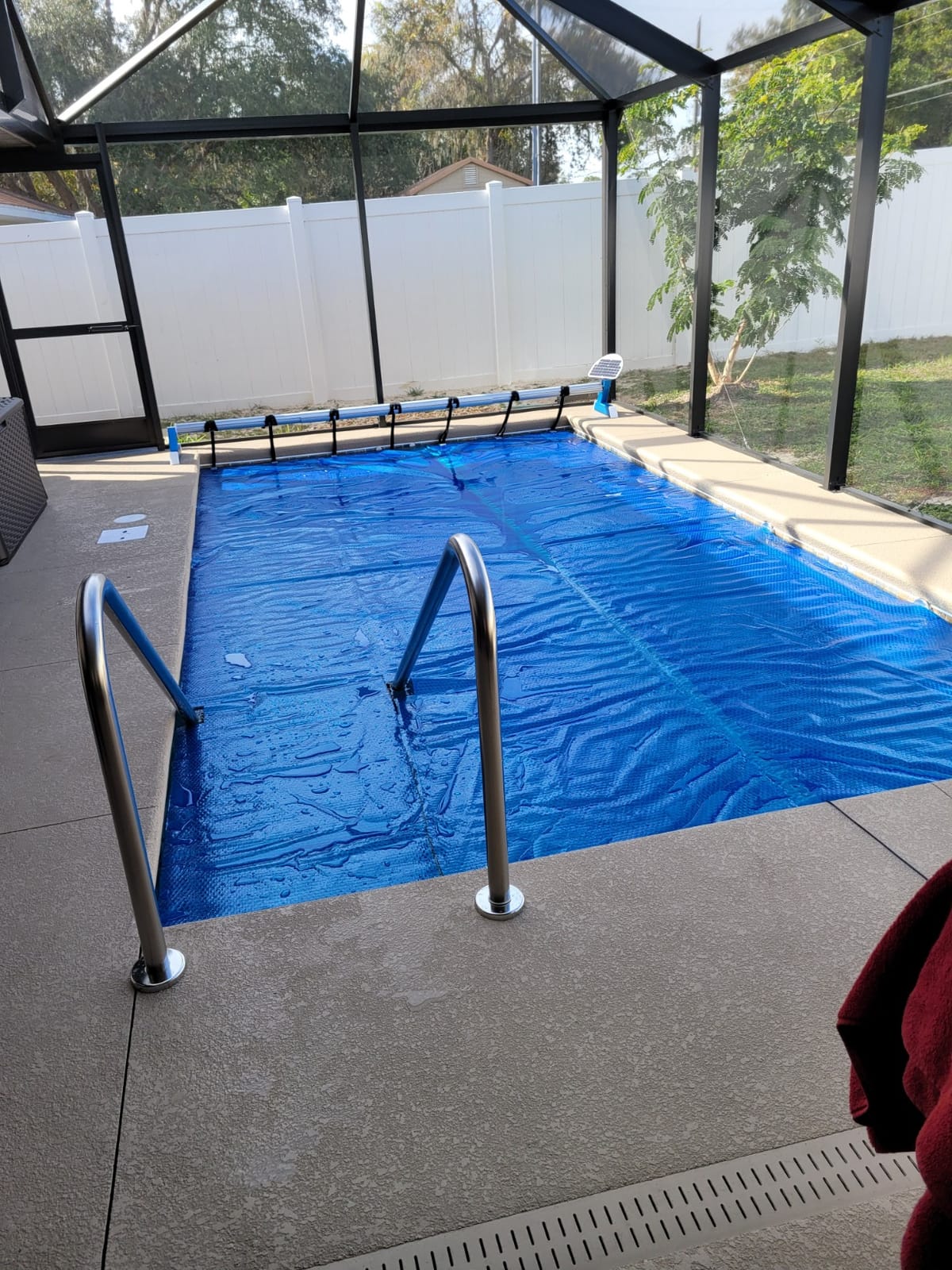 Automatic Motorized Solar Blanket Cover Reel/Roller for Pools up to 20x40' | Solar Battery Powered - Click-of-Button Simple Operation - Suitable for Rectangular Swimming Pools customer photo 2