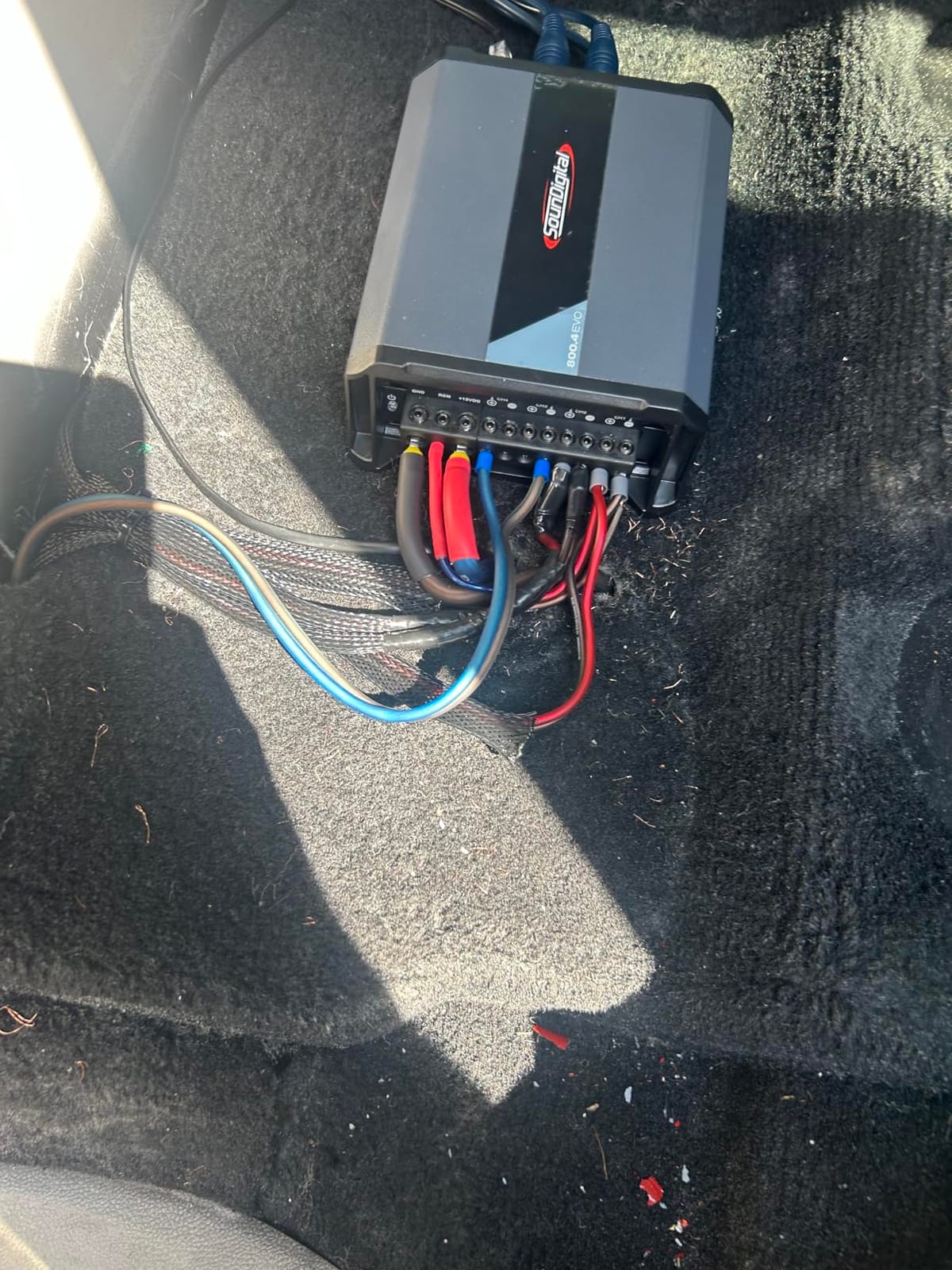 SounDigital - Car Full Range Amplifier 800 - 4 Channels 800 Watts RMS 4 Ohm - Compact Size - Professional Quality - 2025 Best Performance Award customer photo 1