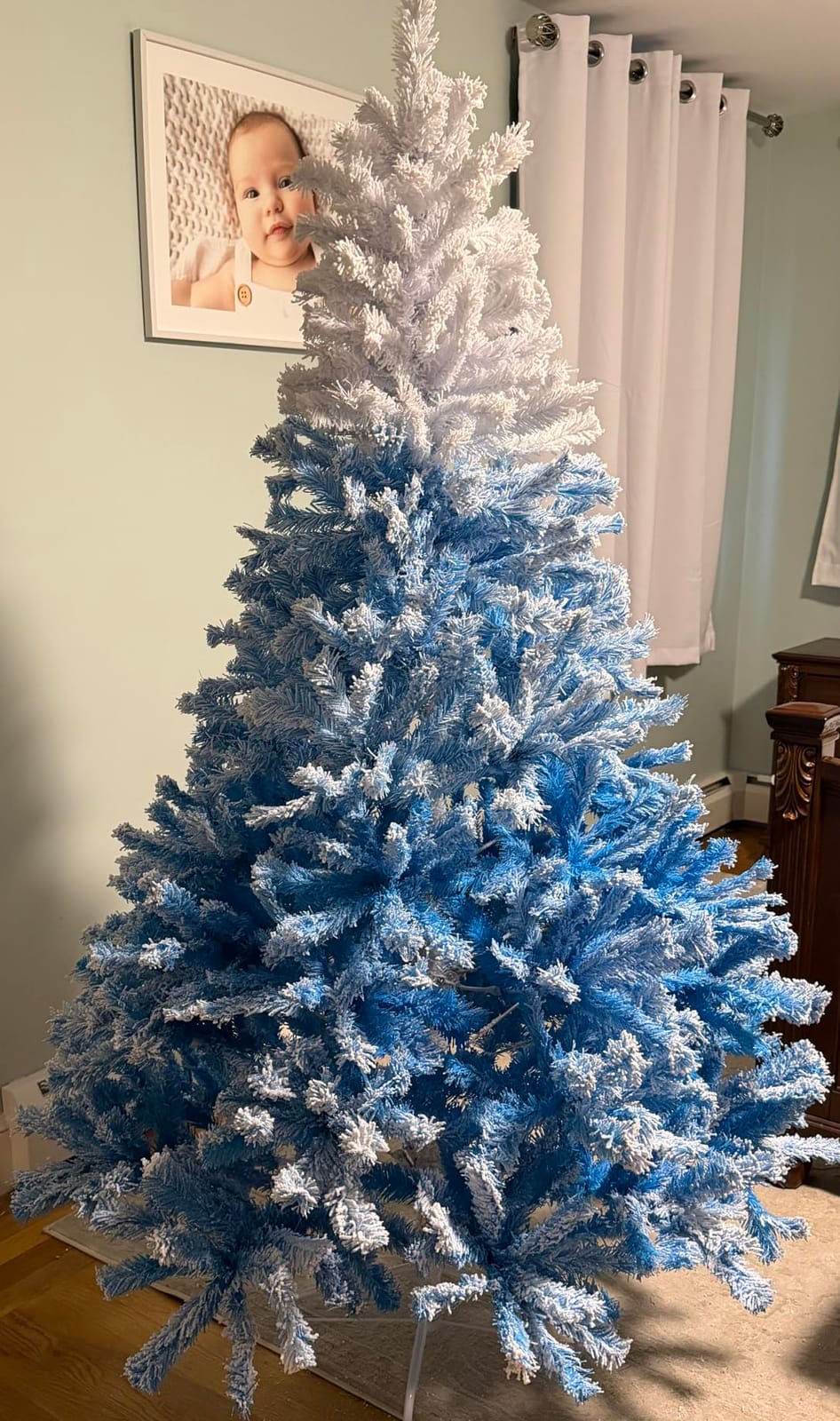 Goplus 7.5ft Pre-Lit Artificial Christmas Tree, Premium PVC Snow Flocked Hinged Pine Tree with Metal Stand and LED Lights, Perfect Xmas Decoration for Indoor and Outdoor customer photo 1