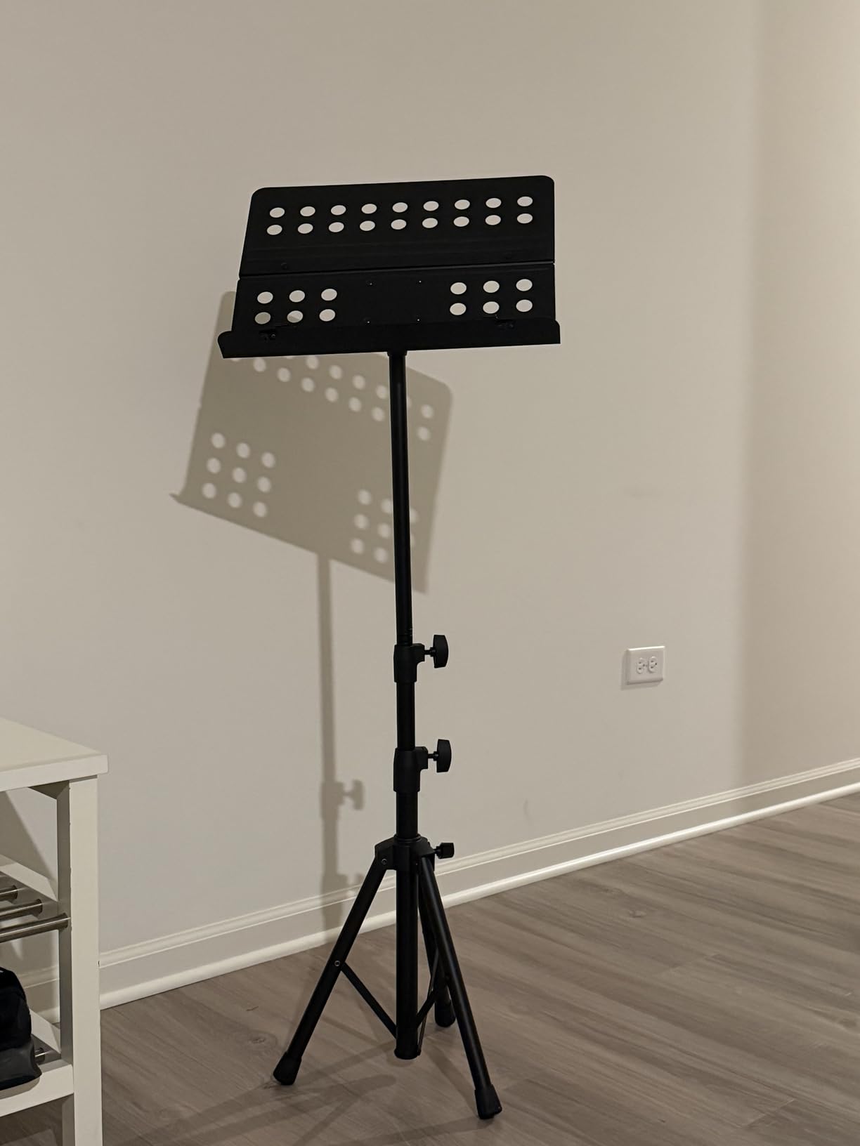 Vekkia Sheet Music Stand-Metal Professional Portable Perforated Music Stand customer photo 2