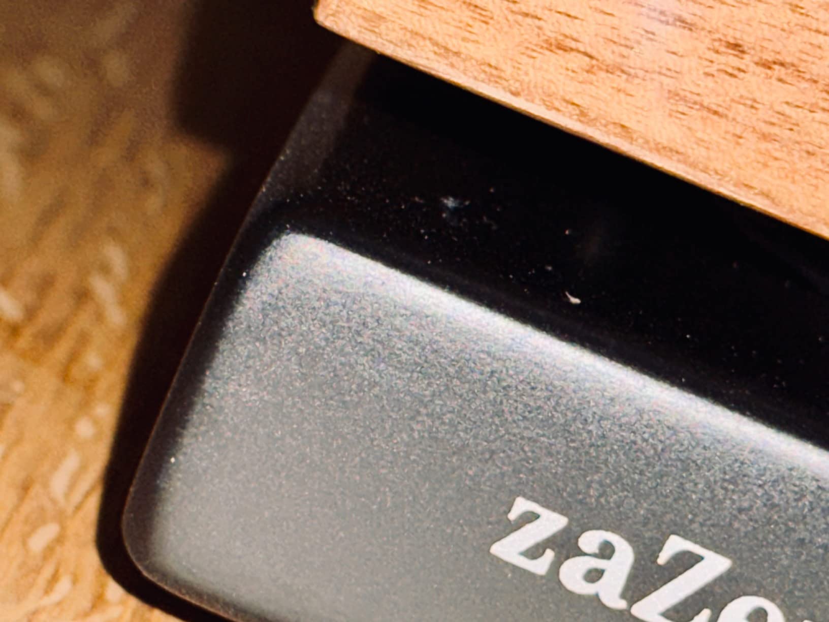 IsoAcoustics zaZen Series Isolation Platform 17