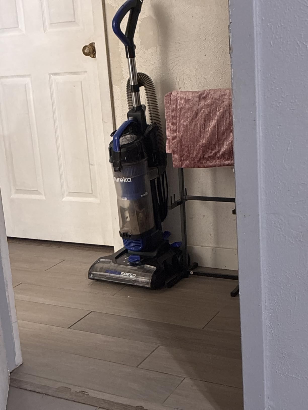 Eureka Lightweight Powerful Upright Vacuum Cleaner for Carpet and Hard Floor, PowerSpeed, New Model customer photo 2