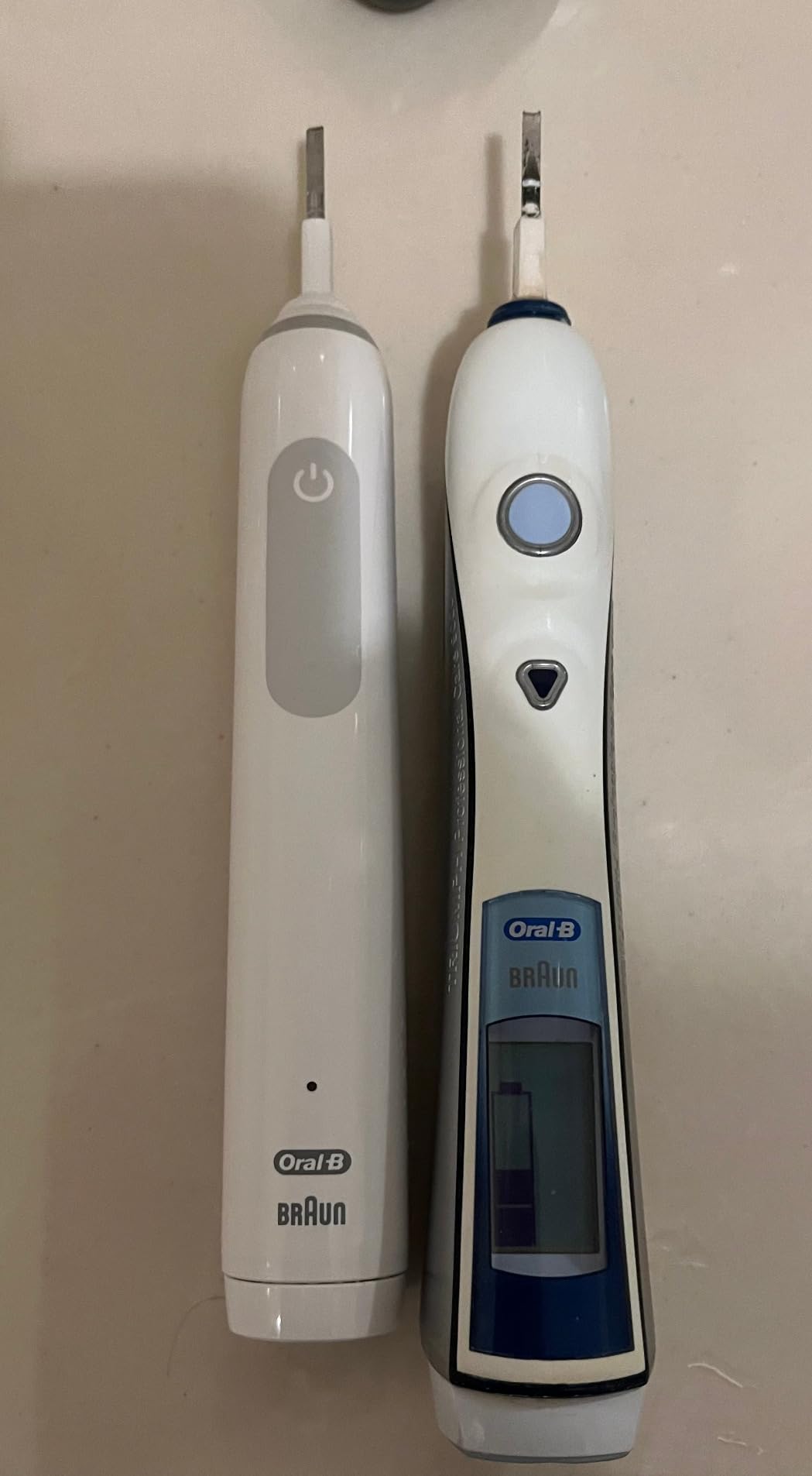 Oral-B Smart 1500 Electric Power Rechargeable Battery Toothbrush, Black customer photo 2