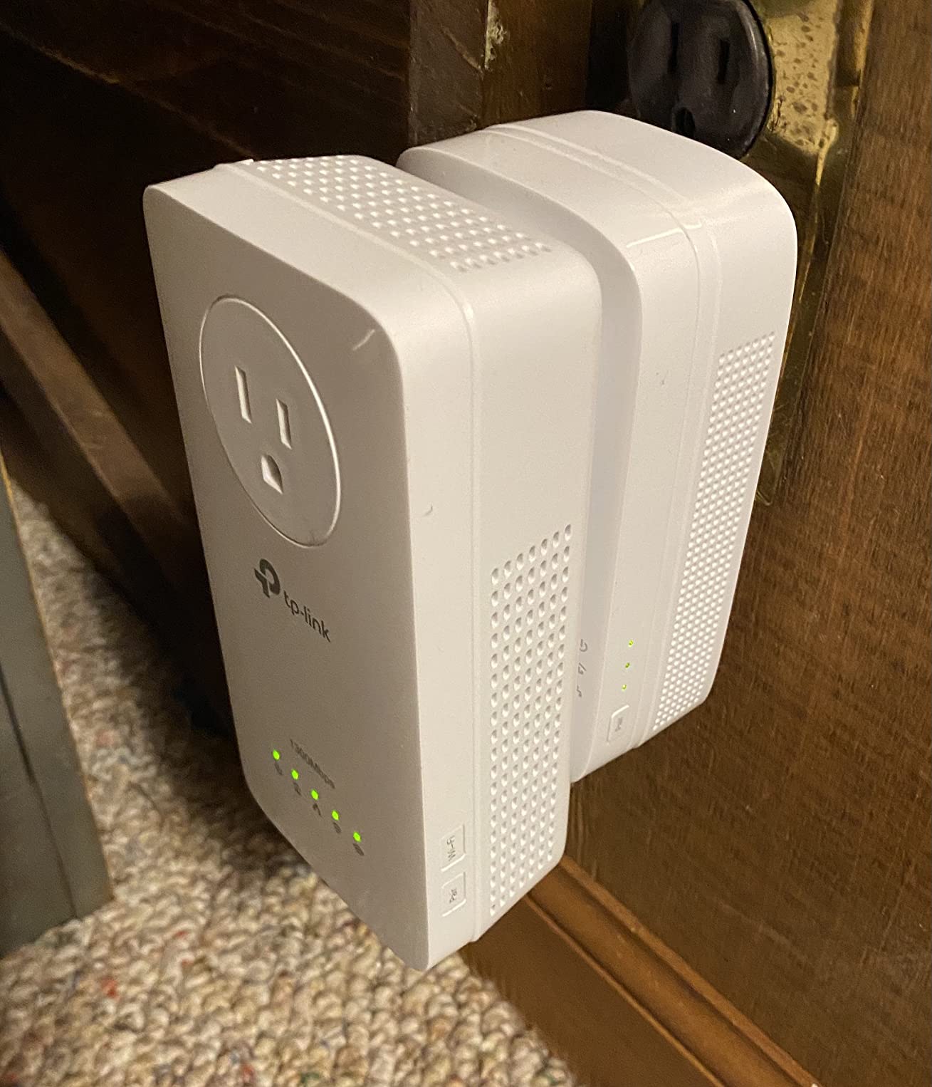 TP-Link AV1300 Powerline Ethernet Adapter WiFi Extender KIT - Passthrough | AV1300 Powerline Adapter and AC1200 Dual Band Extender, 2x2 MIMO, 3 Gigabit Ports, Plug & Play (TL-WPA8631P KIT) customer photo 2