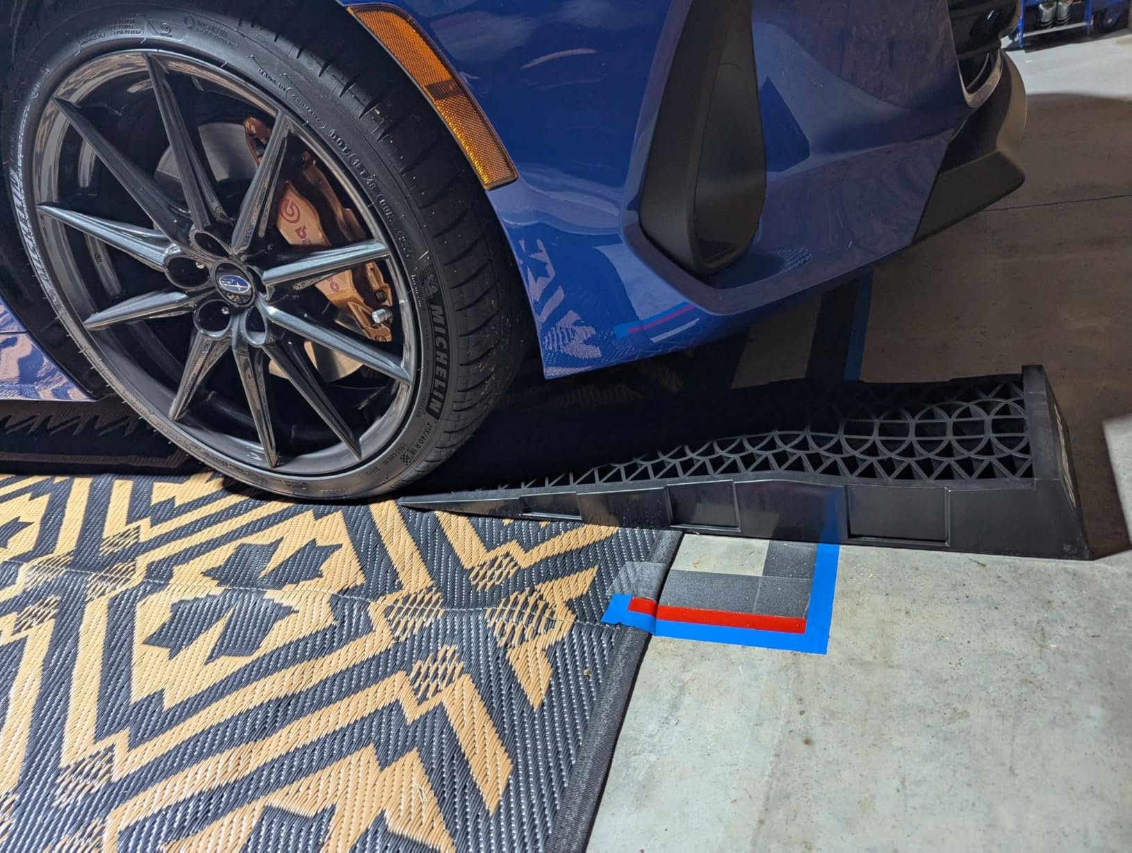 Ramps Low Profile Plastic Car Service Ramps 3 Ton Truck Vehicle - 2 Pack customer photo 1