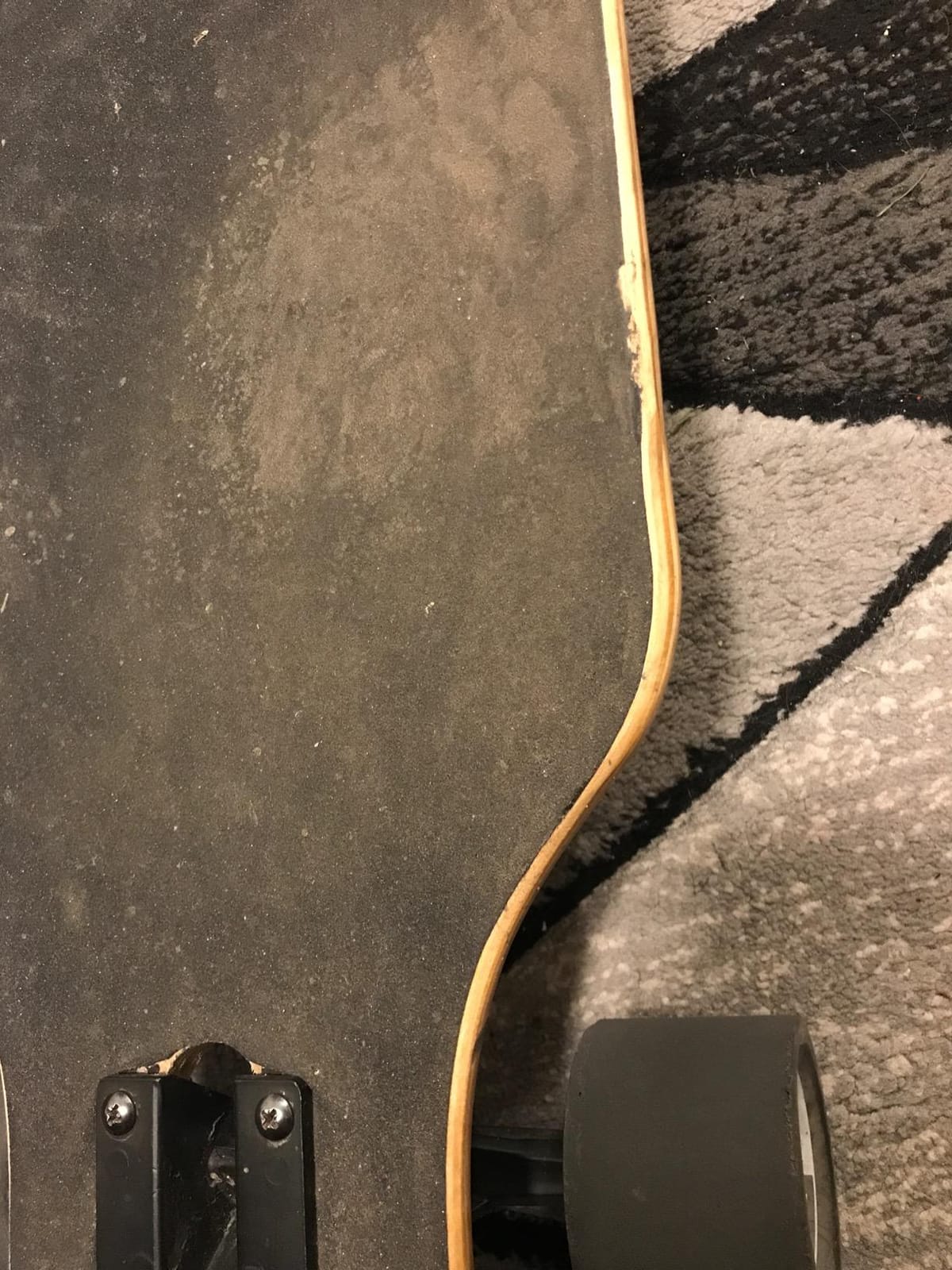 Retrospec Rift Drop-Through Longboard Skateboard Complete Canadian Maple Wood Cruiser w/Drop-Through Trucks for Commuting, Cruising, Carving & Downhill Riding customer photo 1
