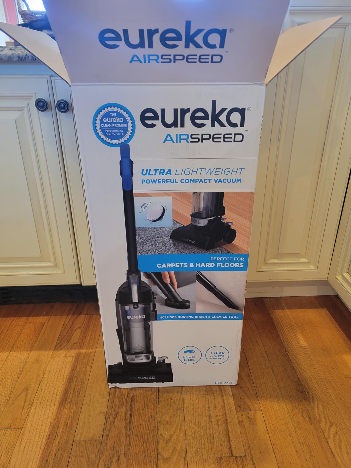 Eureka Vacuum Cleaners for Home, Airspeed Ultra-Lightweight, NEU10AE5 | Senior-Friendly 7.7 lb Pet Hair Upright Vacuum, Carpet & Hard Floor, Washable Filter, Blue customer photo 2