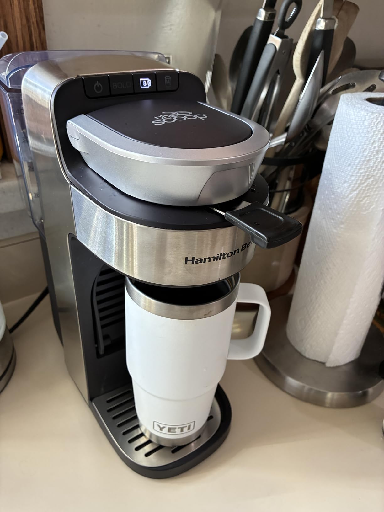 Hamilton Beach The Scoop Single Serve Coffee Maker & Fast Grounds Brewer for 8-14oz. Cups, Brews in Minutes, 40oz. Removable Reservoir, Stainless Steel (49987) customer photo 1