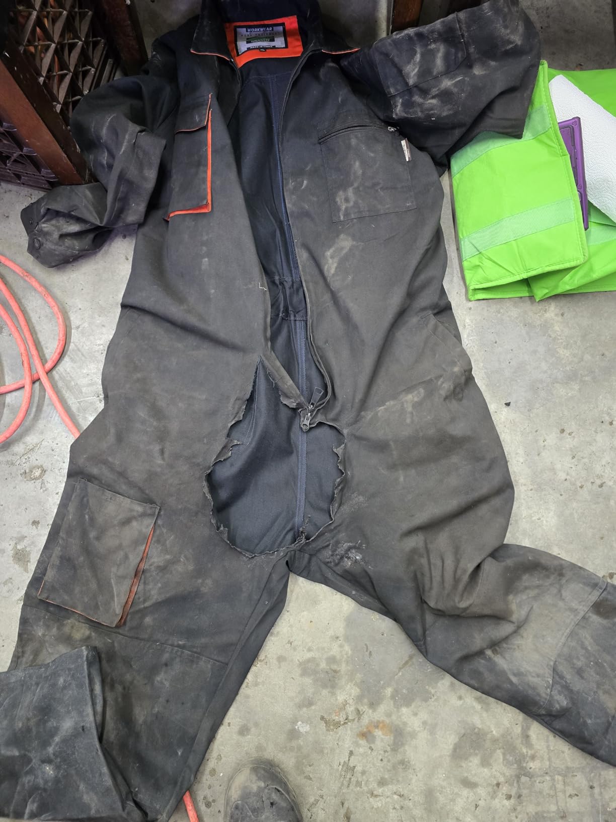 Men's Coveralls Mechanic Work Jumpsuit Multi Pockets Overalls Long Sleeve Workwear Coverall customer photo 1