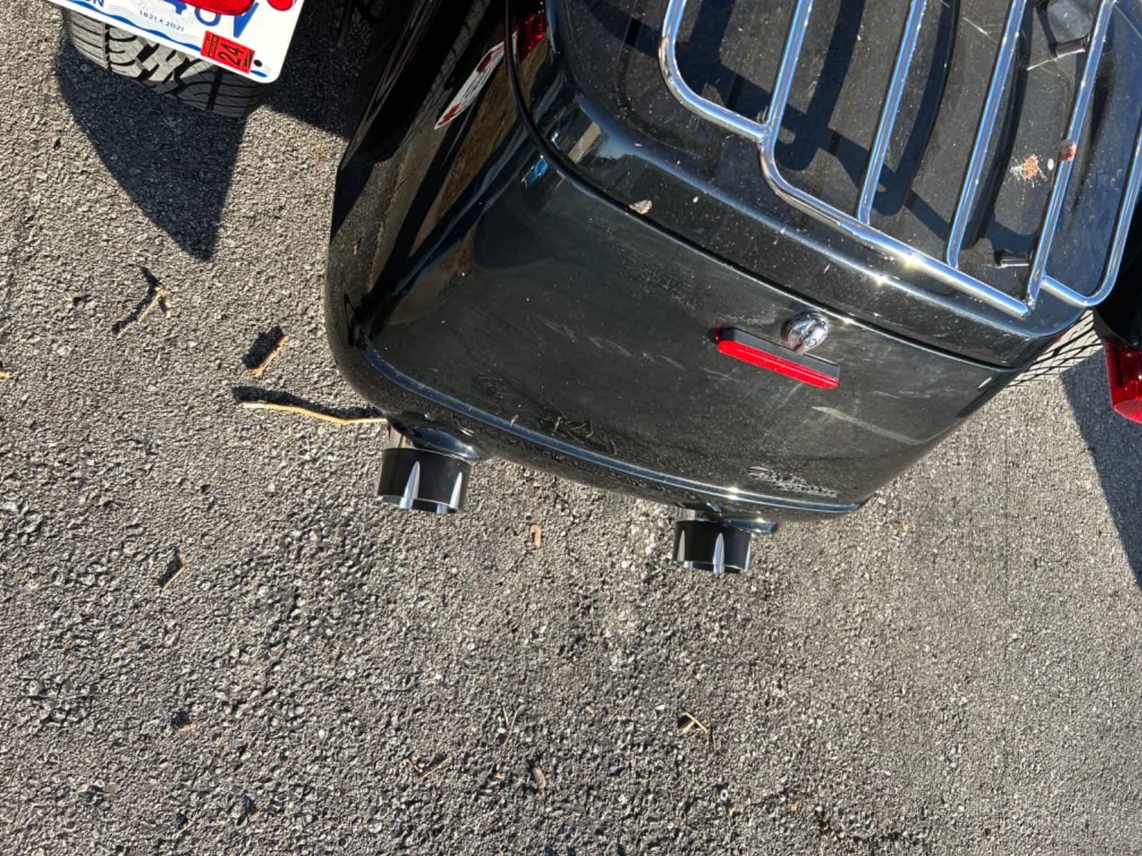 Slip on Mufflers for Harley Davidson Triglide 2009-up Models customer photo 1