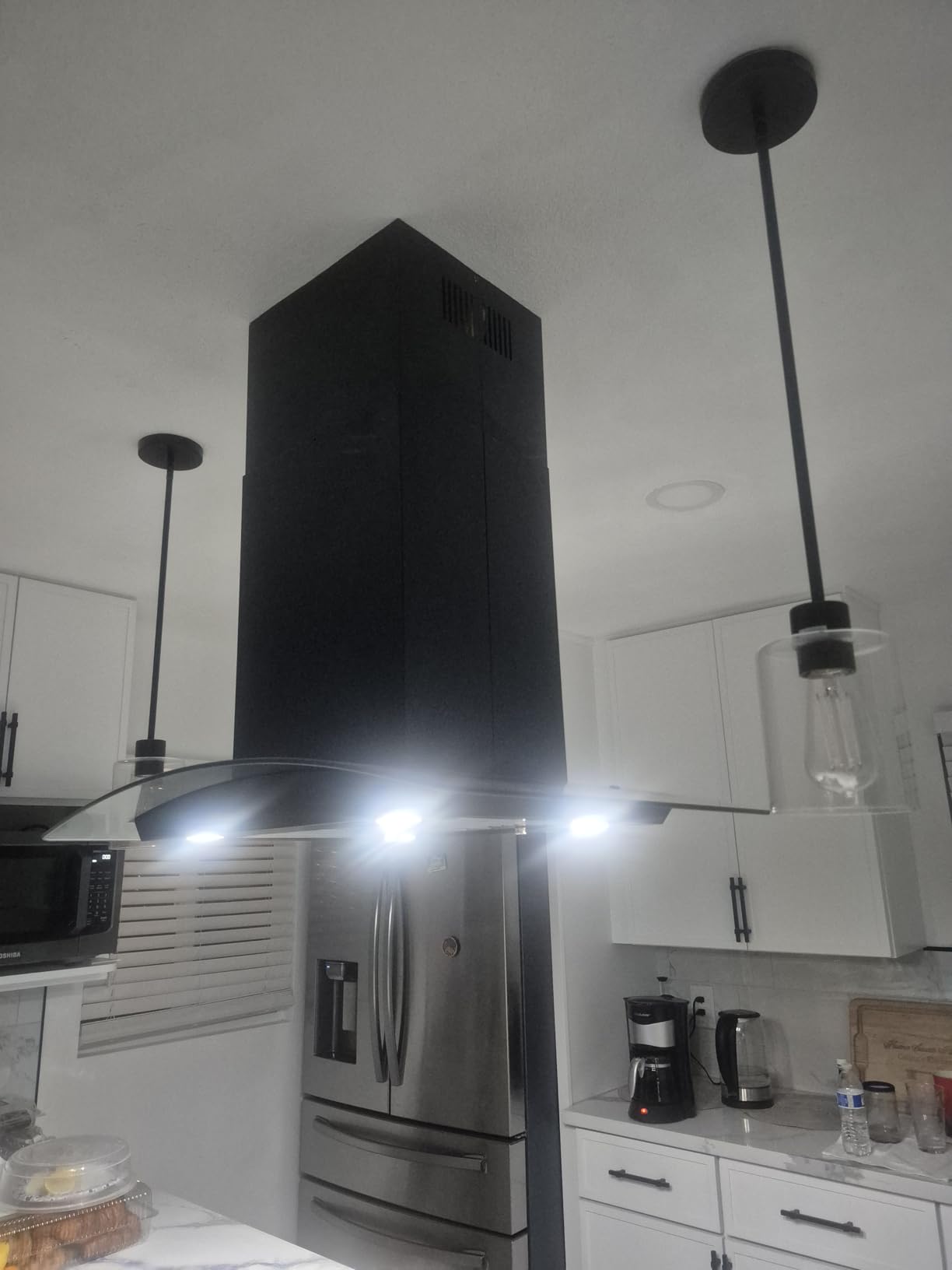 36 inch Island Range Hood 700CFM Black Painted Stainless Steel, Gesture & Touch Control Panel Ceiling Mount Kitchen Vent Hood Ducted/Ductless Convertible Extractor, Exhaust Fan 4 LED Lights customer photo 1