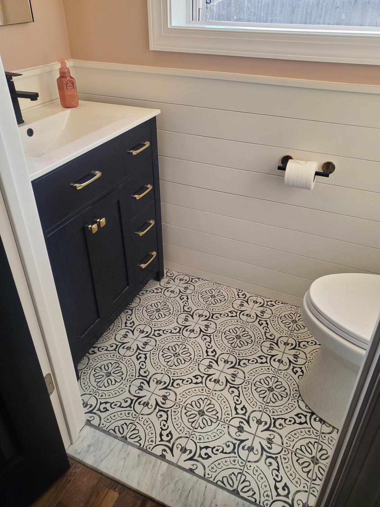 MSI La Paloma 8x8in.Encaustic Glazed Porcelain Wall Floor Tile Flooring customer photo 1