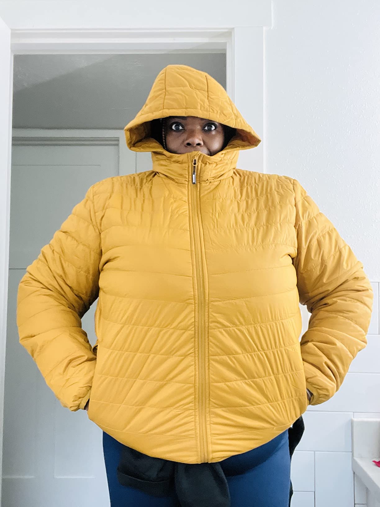 Outdoor Ventures Men's Lightweight Packable Hooded Puffer Jacket Insulated Winter Coat for Snow Ski Traveling customer photo 2