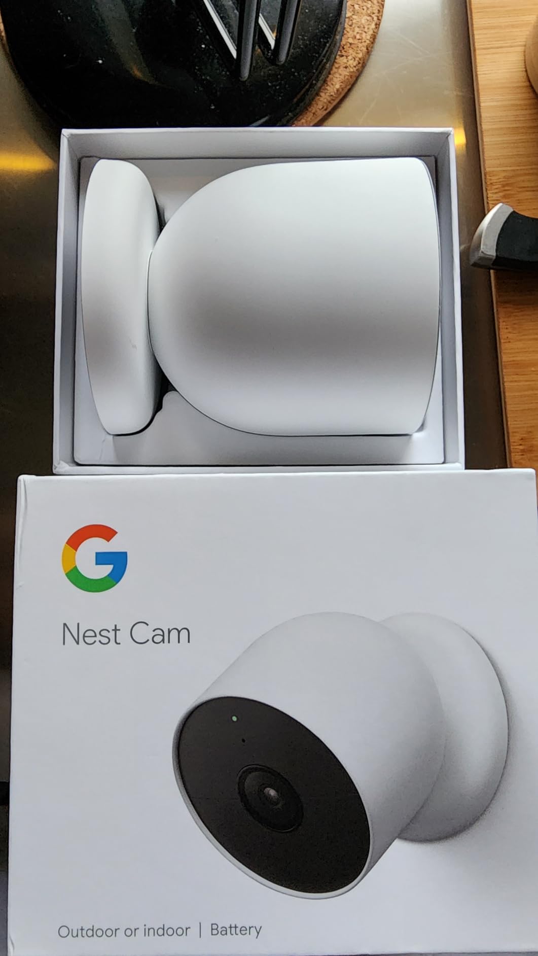 Google Nest Cam Outdoor or Indoor, Battery - 2nd Generation, Wireless Security Camera, 1080p HDR video, Works with Google Home and Alexa customer photo 2