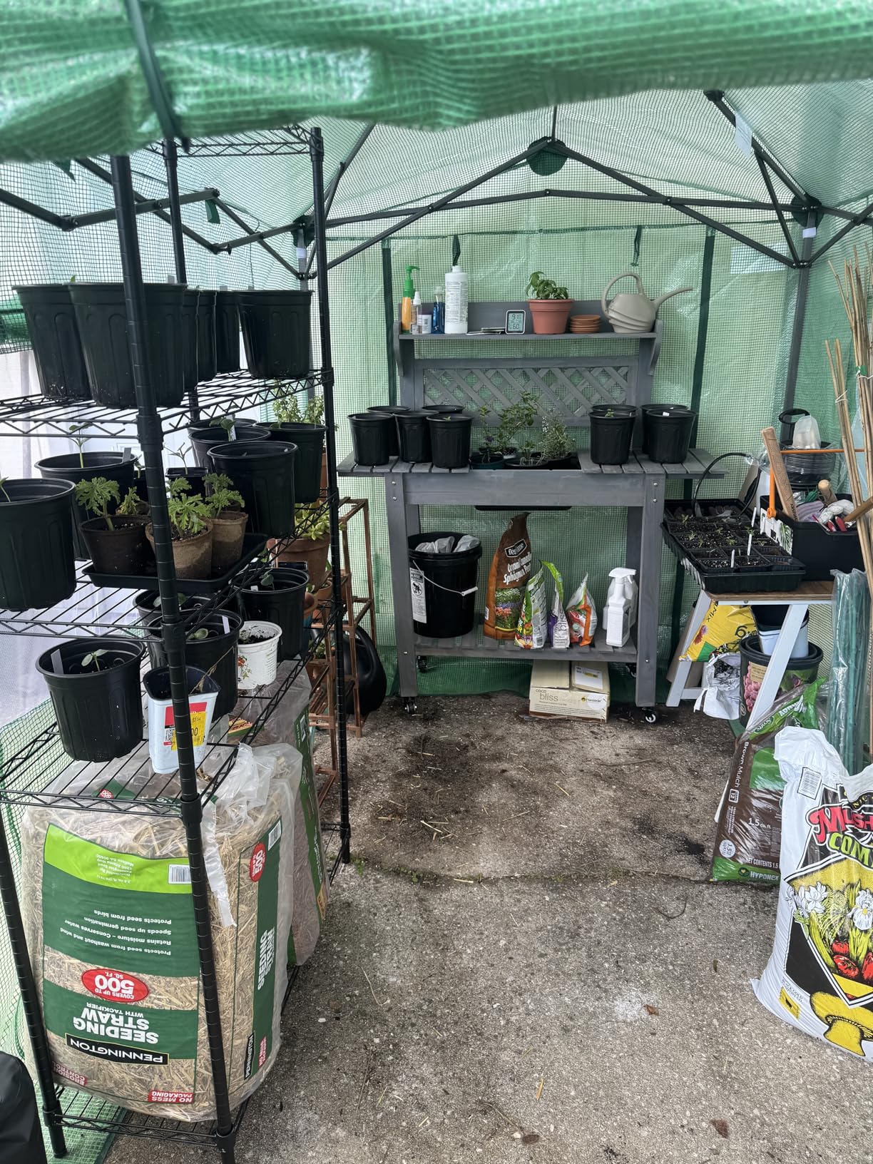 Yaheetech Outdoor Potting Bench with Sink, Garden Table, Lower Shelf, Gray customer photo 2