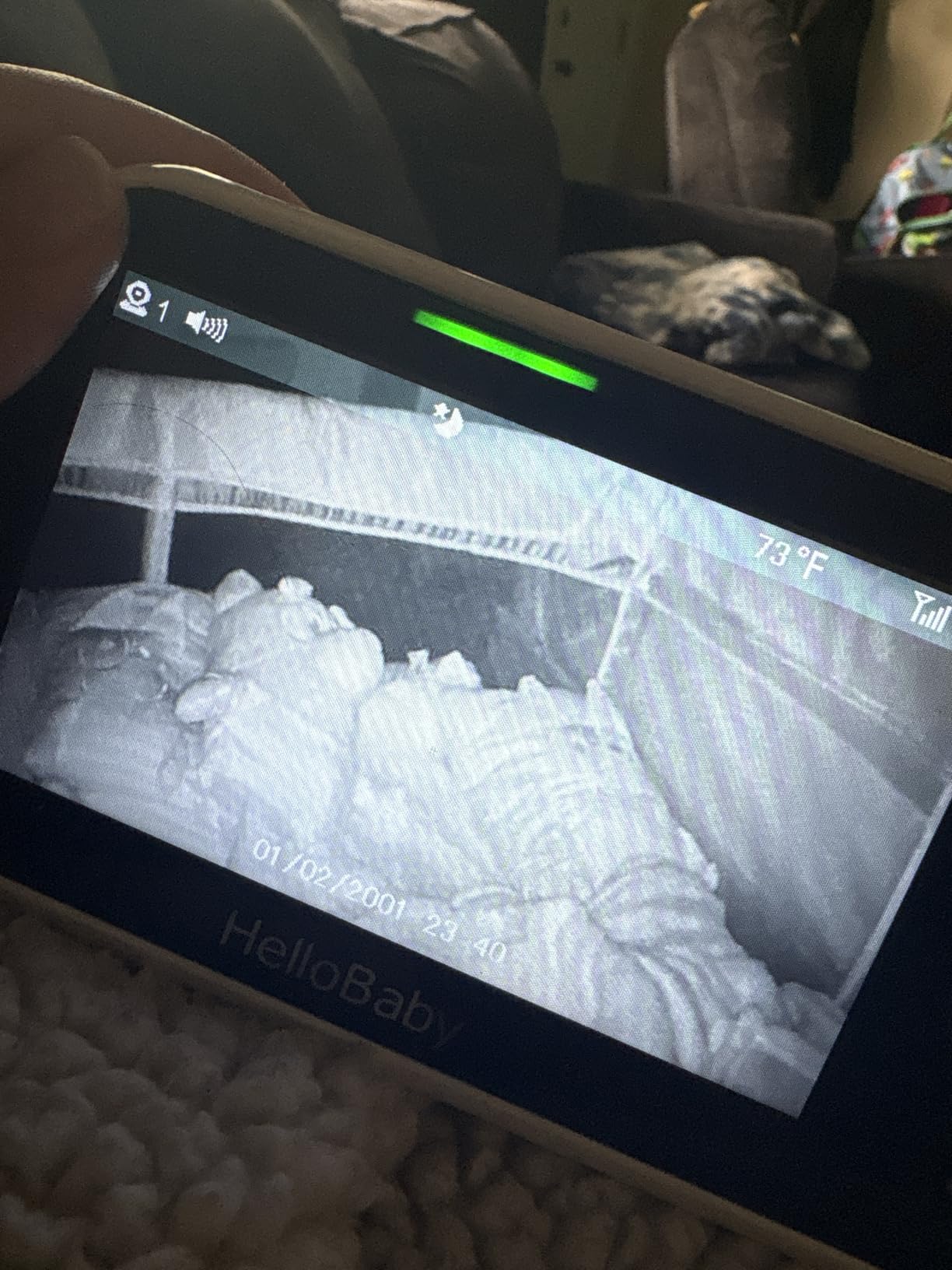 HelloBaby HB6550 5-inch No-WiFi Baby Monitor with 30-Hour Battery and PTZ Camera customer photo 1