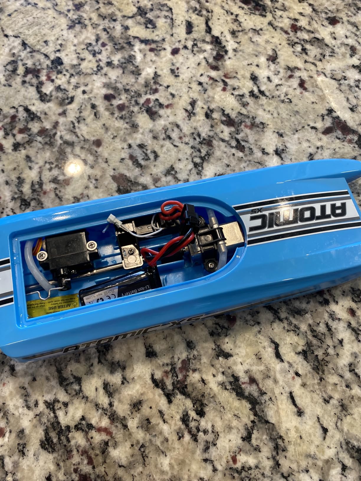 Volantexrc Remote Control Boats for Pools and Lakes 20+MPH AtomicXS High Speed RC Boat for Adults with 2 Batteries & Reverse Function customer photo 2