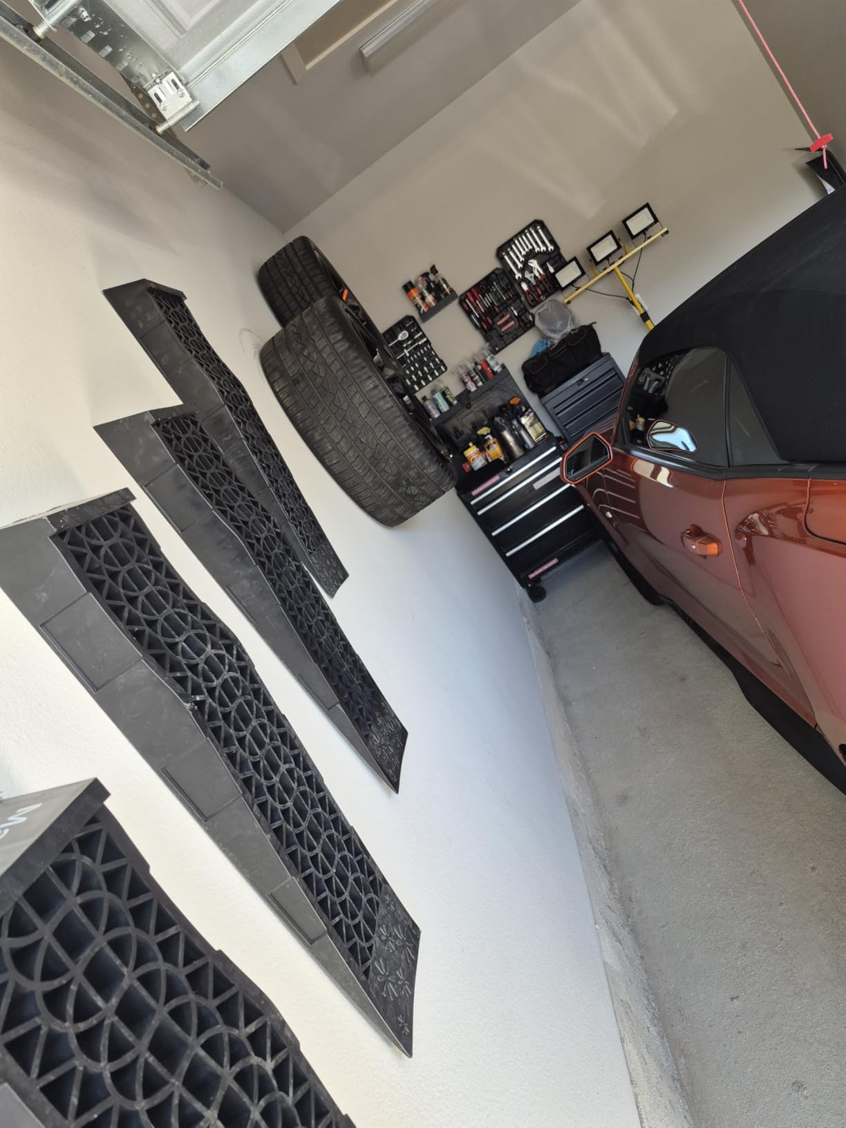 Magisale Low Profile Plastic Car Service Ramps 6 Ton Heavy Duty Truck Vehicle Ramps for Oil Changes & Maintenance - 4 Pack customer photo 1