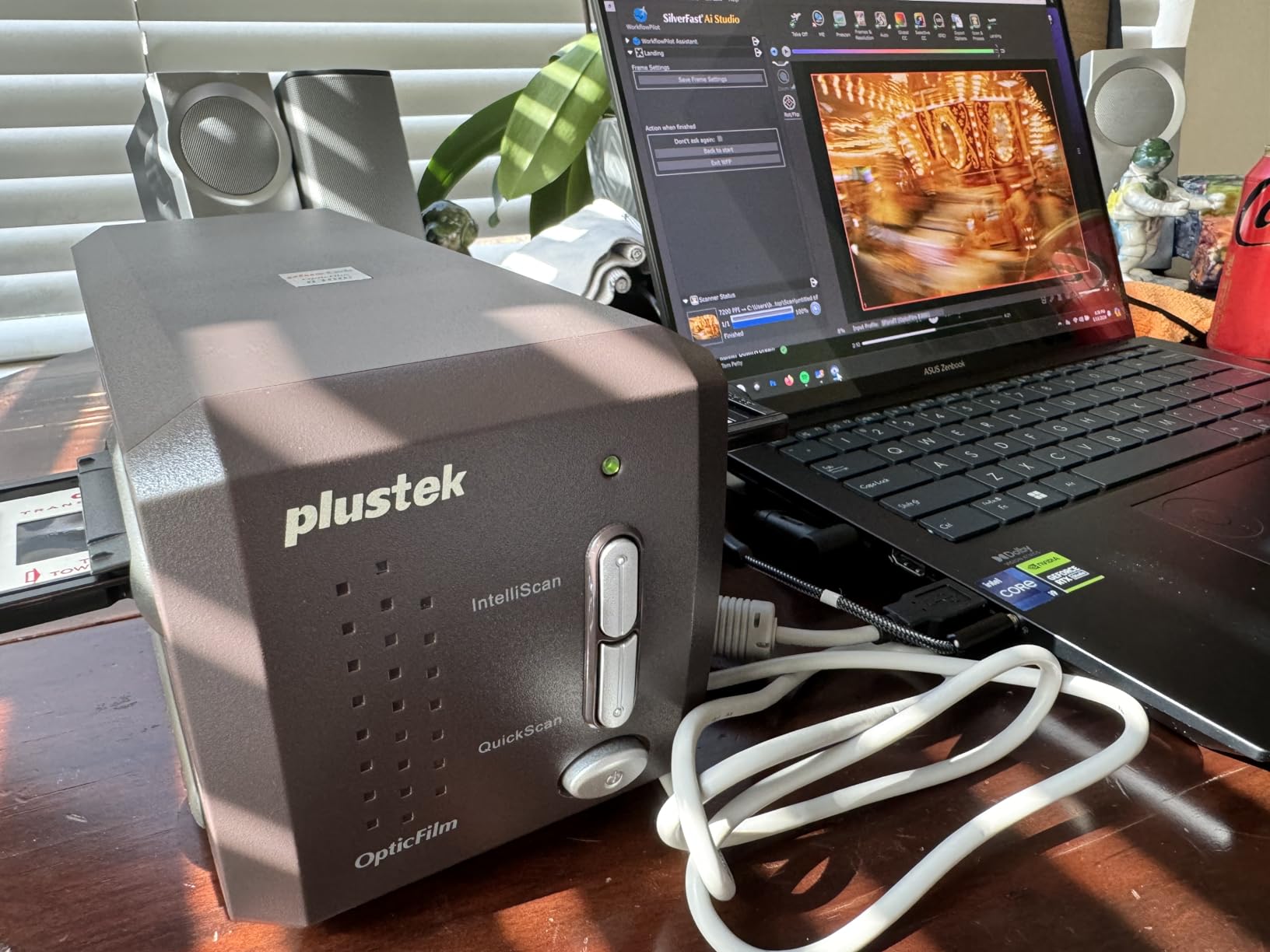 Plustek OpticFilm 8300i Ai + 35mm Negative Film Holders kit customer photo 2
