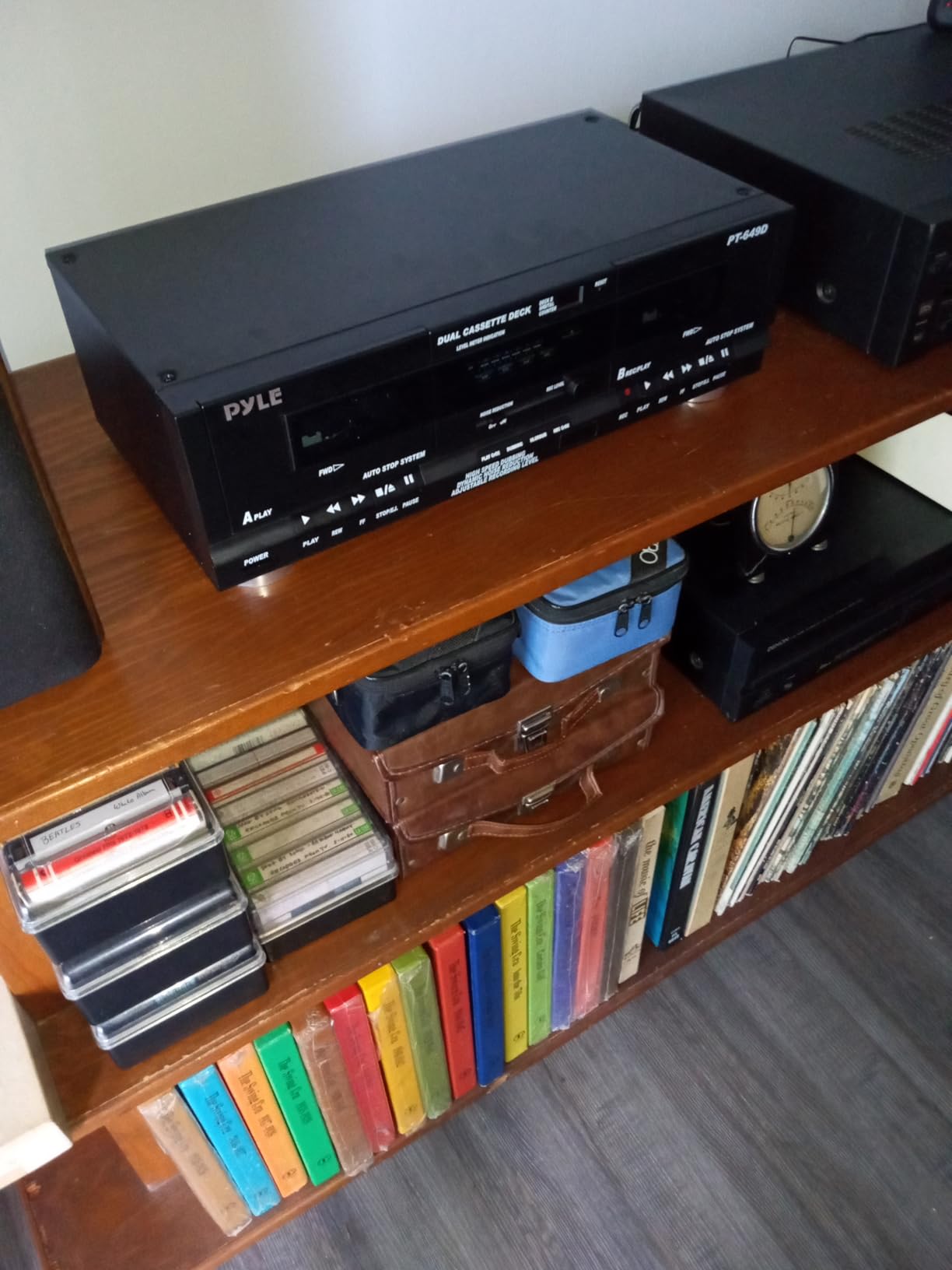 PyleUsa Dual Cassette Deck | Music Recording Device with RCA Cables | Removable Rack Mounting Hardware | CrO2 Tape Selector | Built-in 3 Digit Tape Counter - 110V/220V customer photo 2