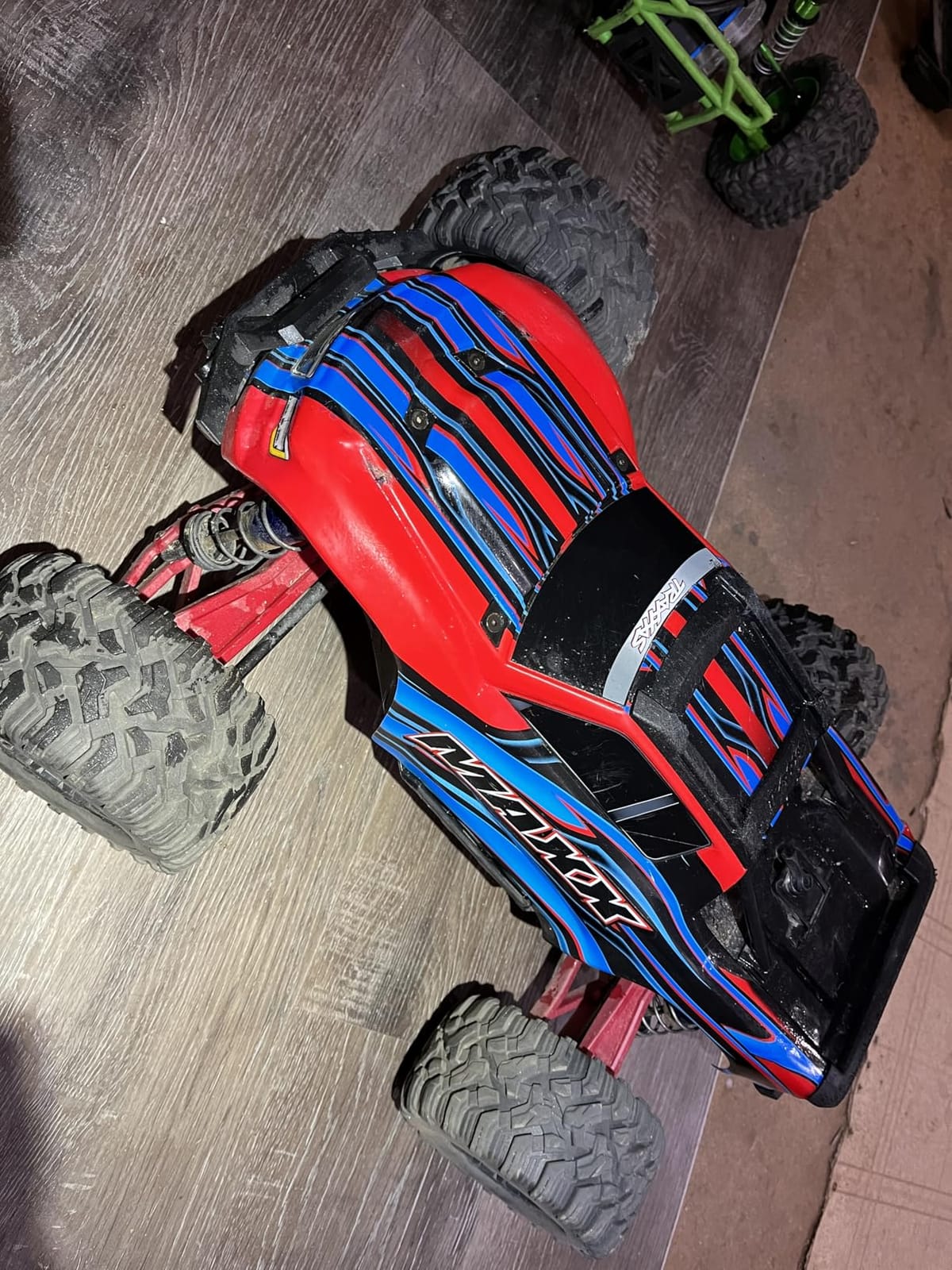 Traxxas Maxx Extreme 4s Brushless 4X4 Monster Truck (Green) customer photo 1