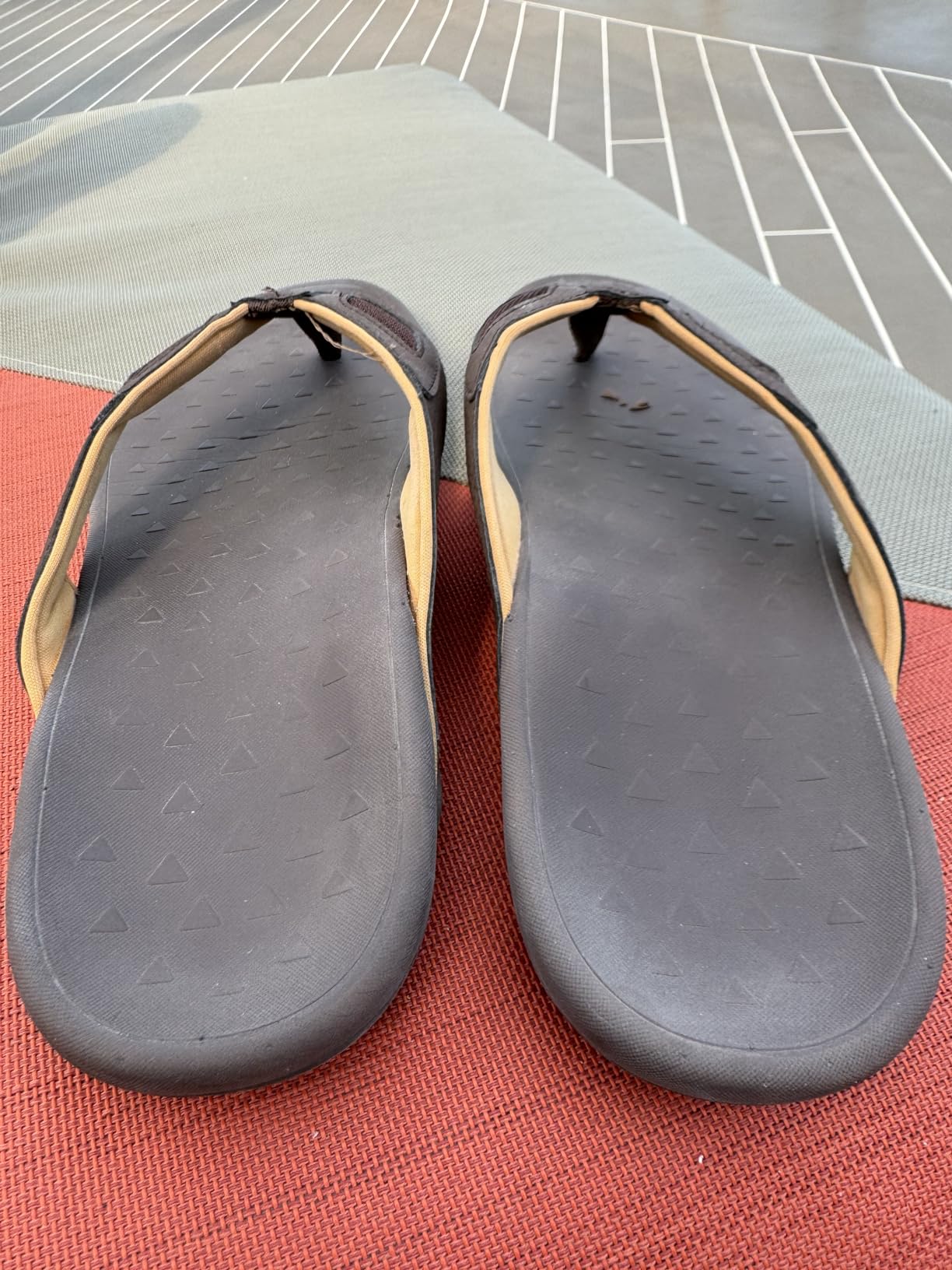 MEGNYA Mens Orthopedic Flip Flops for Plantar Fasciitis, Athletic Toe-Post Sandals with Arch Support, Comfort Walking Thong Slippers customer photo 1