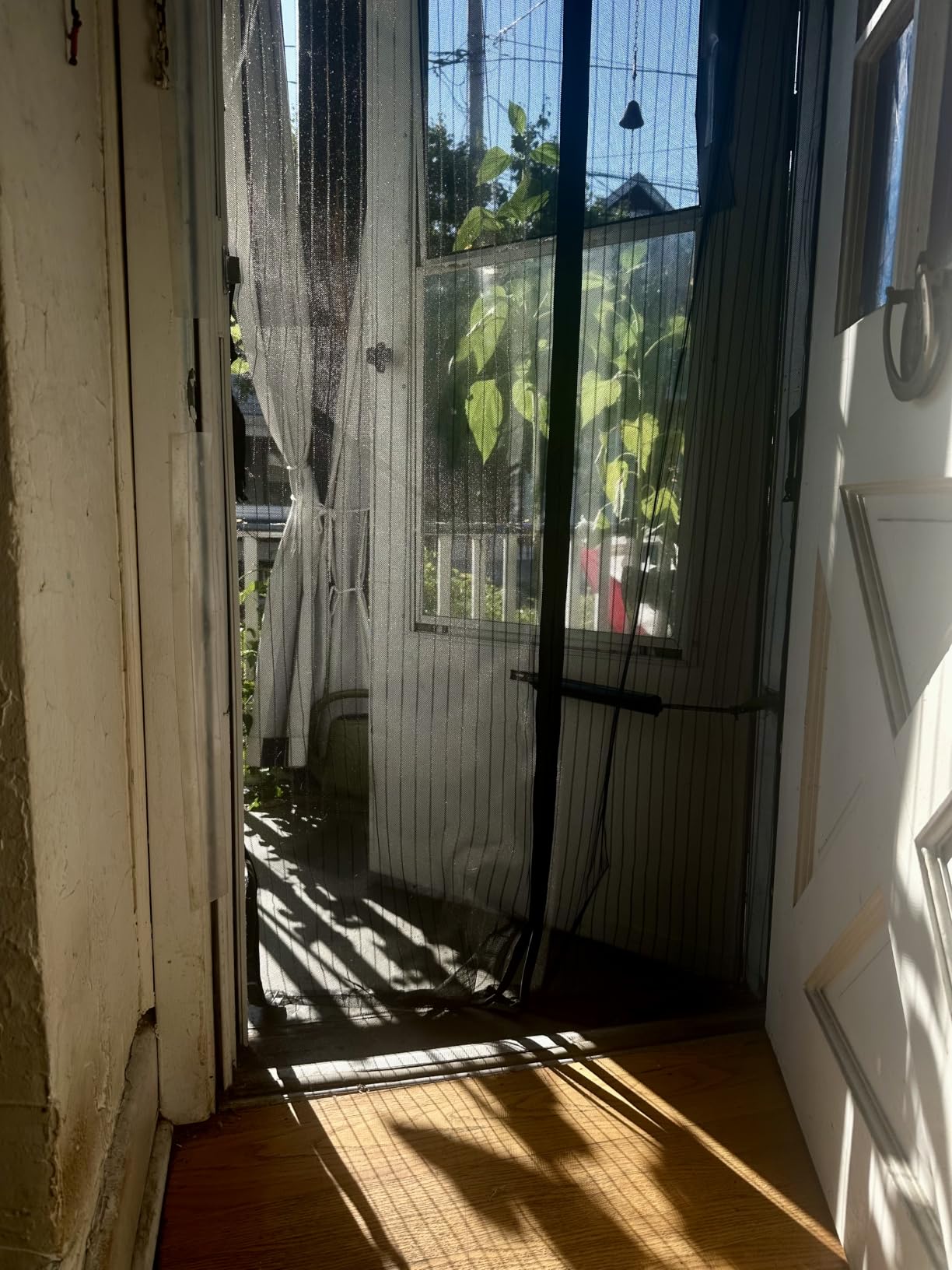 Iduontis Magnetic Screen Door - Fits Door Opening 36 x 82 in, Actual Screen Size 38