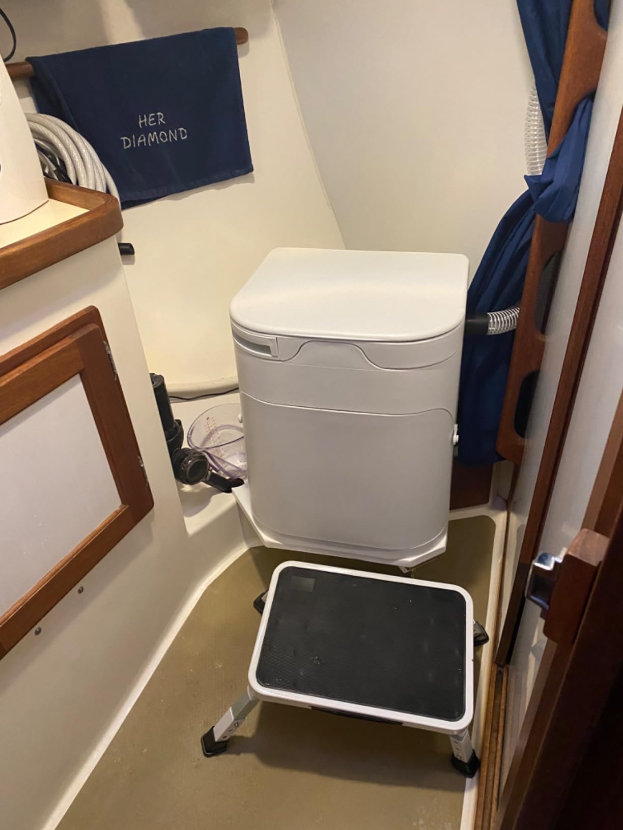 OGO Origin Composting Toilet - 12V Electric Agitator, Urine Diverting RV Toilet for Van Life, Tiny Home & Boat customer photo 2