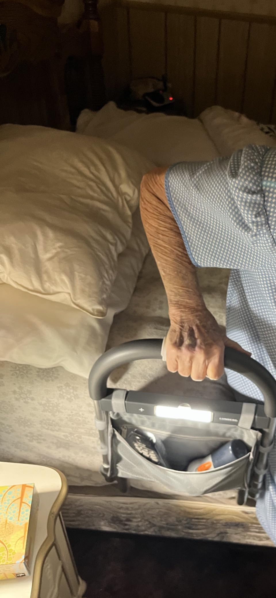Lunderg Bed Assist Rail for Seniors with Motion Light & Non-Slip Grab Bar | Easy to Install Bed Rails for Elderly Adults Safety & Post-Surgery customer photo 2