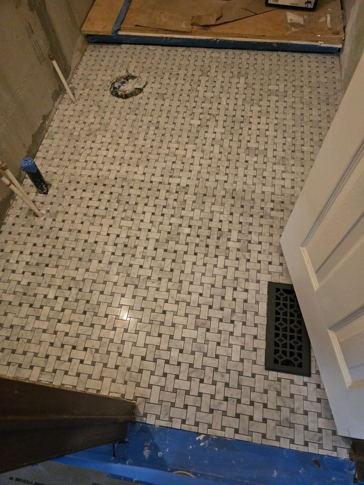 Carrara White Marble Mosaic Tile for Kitchen Bathroom Wall 2