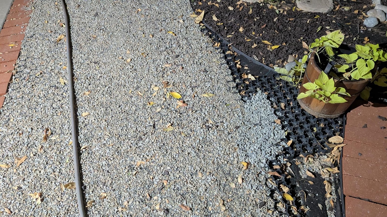 Vodaland Permeable HexPave System - Grass & Gravel Pavers - 100% Recycled PPE Plastic, Handles 27,000 lbs, 1