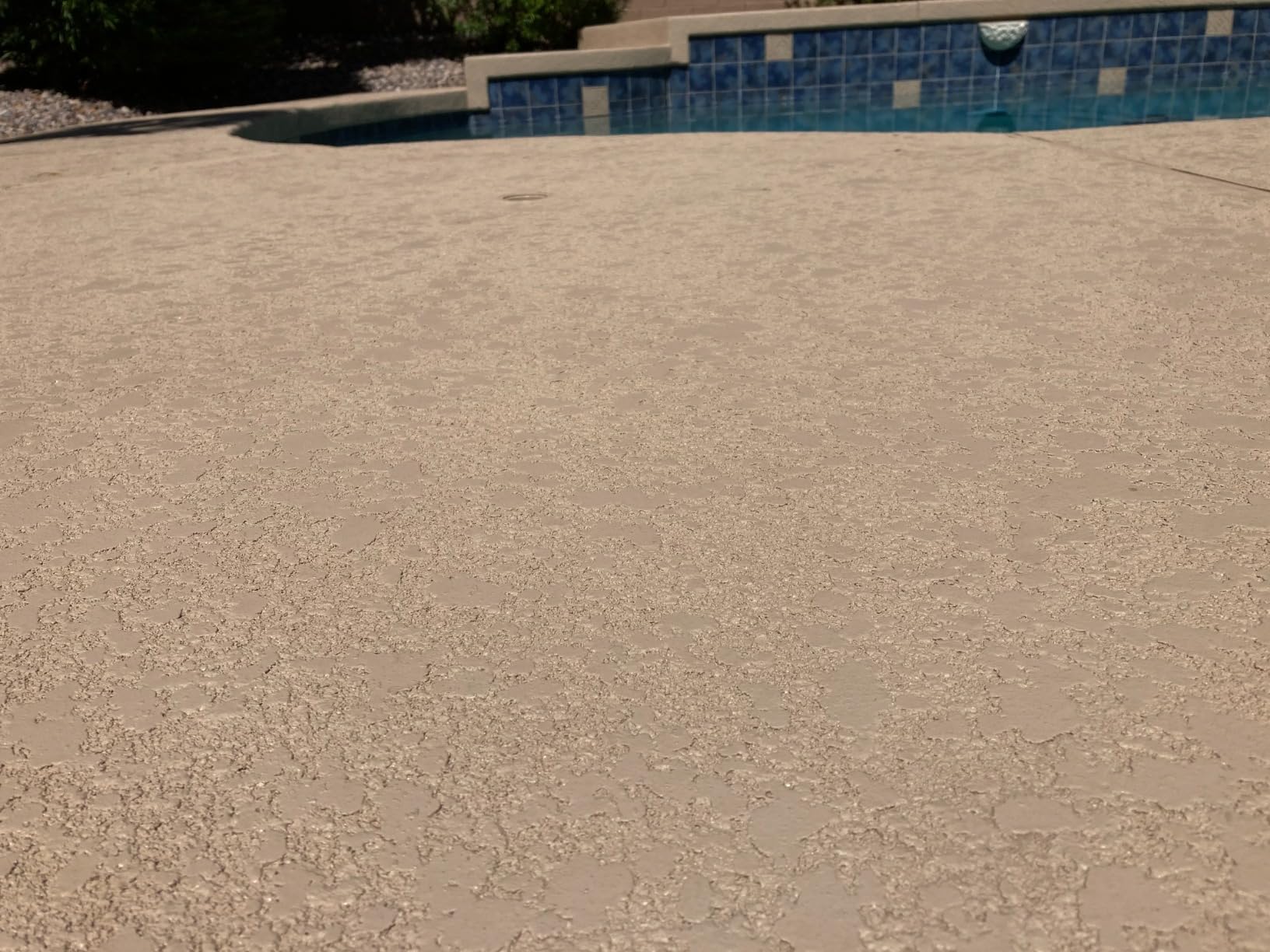 Pool Patch Pool Deck Paint Coating 2 Gallon - UV Resistant Cool Coating for Pool Decks customer photo 1