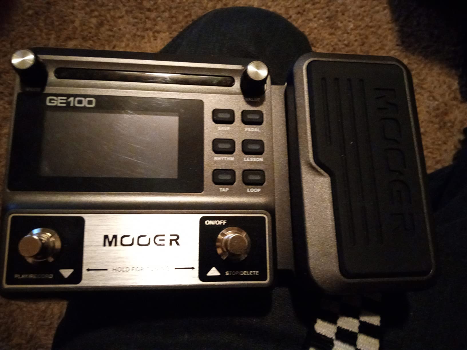 MOOER GE100 Multi-Effects Guitar Pedal 80 Presets, 66 Effects | 180 Second Loop, 40 Drum Rhythm, Distortion, Expression Volume Wah Pedal, Tap Tempo, Headphone Out, LED Screen, Tuner customer photo 1