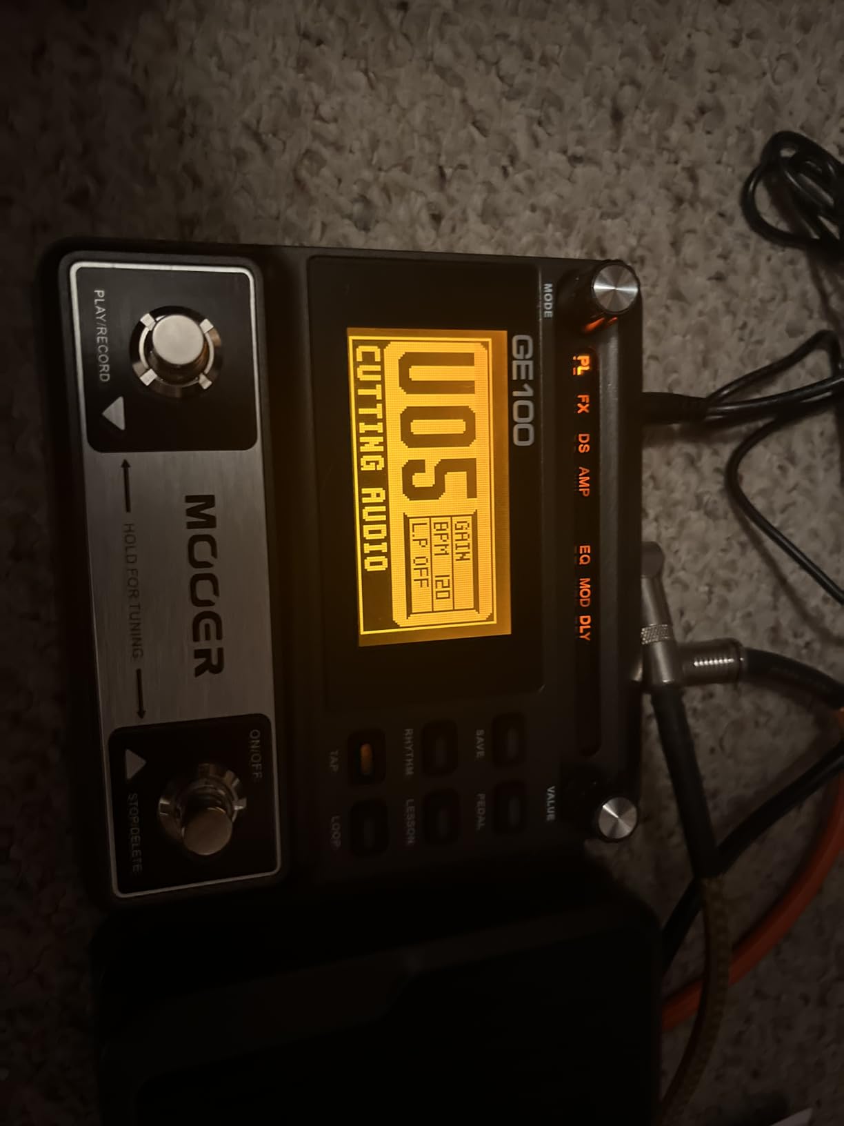 MOOER GE100 Multi-Effects Guitar Pedal 80 Presets, 66 Effects | 180 Second Loop, 40 Drum Rhythm, Distortion, Expression Volume Wah Pedal, Tap Tempo, Headphone Out, LED Screen, Tuner customer photo 2