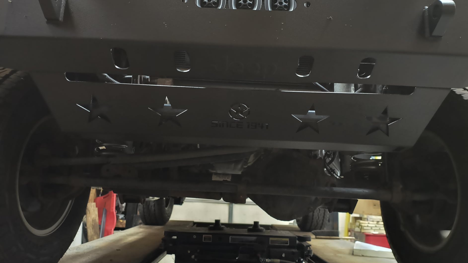 Wrangler JK Front Skid Plate Bumper Cover Compatible with 2007-2018 Jeep Wrangler JK JKU Unlimited, Carbon Steel Lower Guard Engine Protector Protection customer photo 2