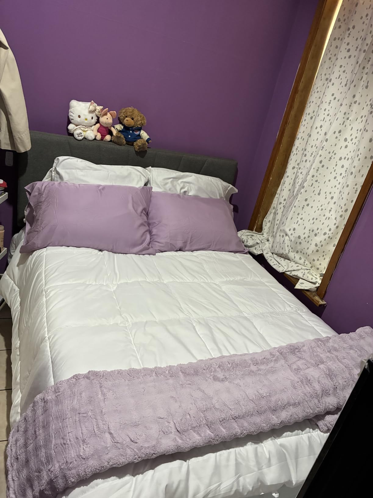 Utopia Bedding Bed Pillows for Sleeping Standard Size (White), Set of 2, Soft & Fluffy Pillow with Down Alternative Filling, Cooling, Hotel Quality, Gusseted Pillow for Back, Stomach or Side Sleepers customer photo 1