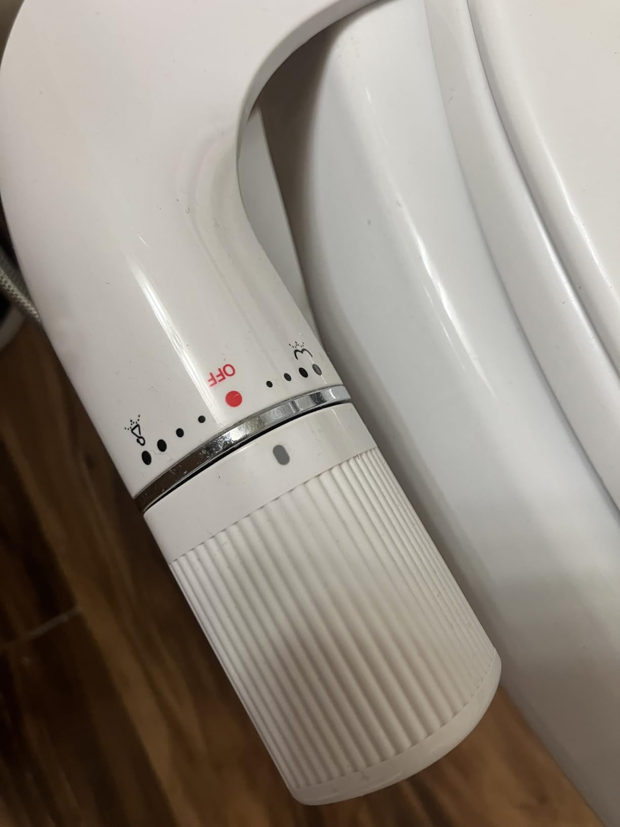BIGCOW Ultra-Slim Bidet Attachment for Toilet - Dual Nozzle (Frontal & Rear Wash) with Adjustable Cold Water Pressure and Stainless Steel Inlet - Hygienic Solution for Fresh Cleanliness, Silver customer photo 1