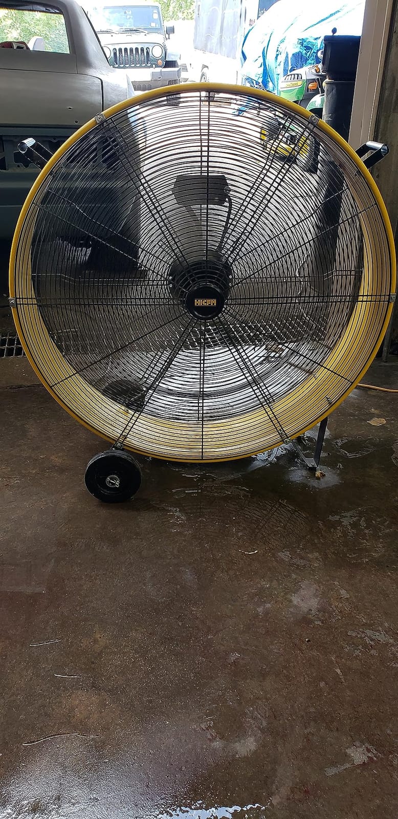 HiCFM 13000 CFM 30 inch Heavy Duty High Velocity Barrel Floor Drum Fan | Powerful 1/3HP Motor, 9ft Cord, 5in Solid Wheels for Workshop, Garage, Commercial or Industrial rooms - UL Safety Listed customer photo 2