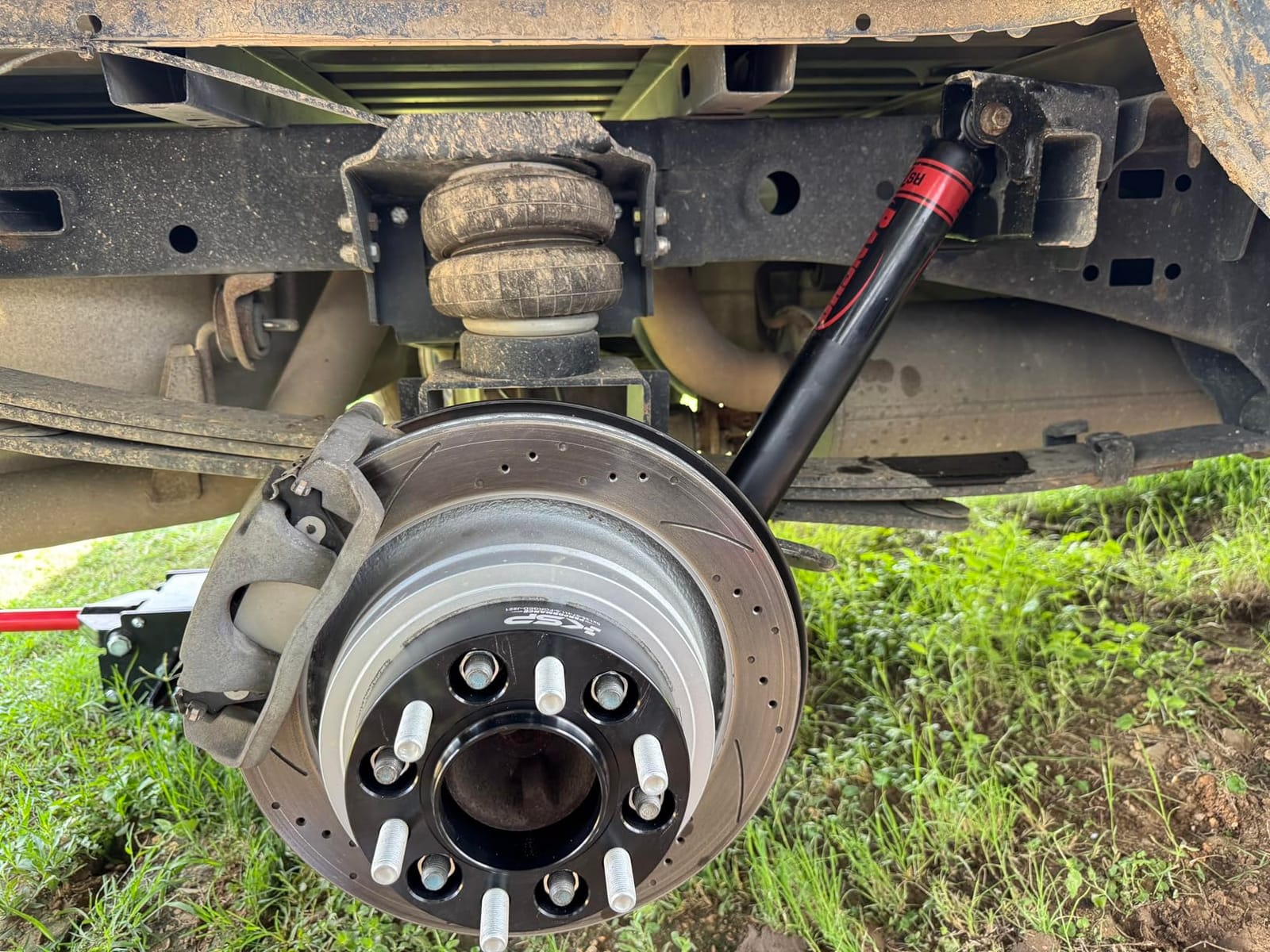 KSP 2inch Wheel Spacers for F150 Expedition Navigator 2015-2026, 6x135 Spacers with Hub Lip Compatible With Lincoln, 50.8mm Forged Spacer with M14x1.5 Stud 87.1mm Center Bore for 6 lug Truck Rim customer photo 1
