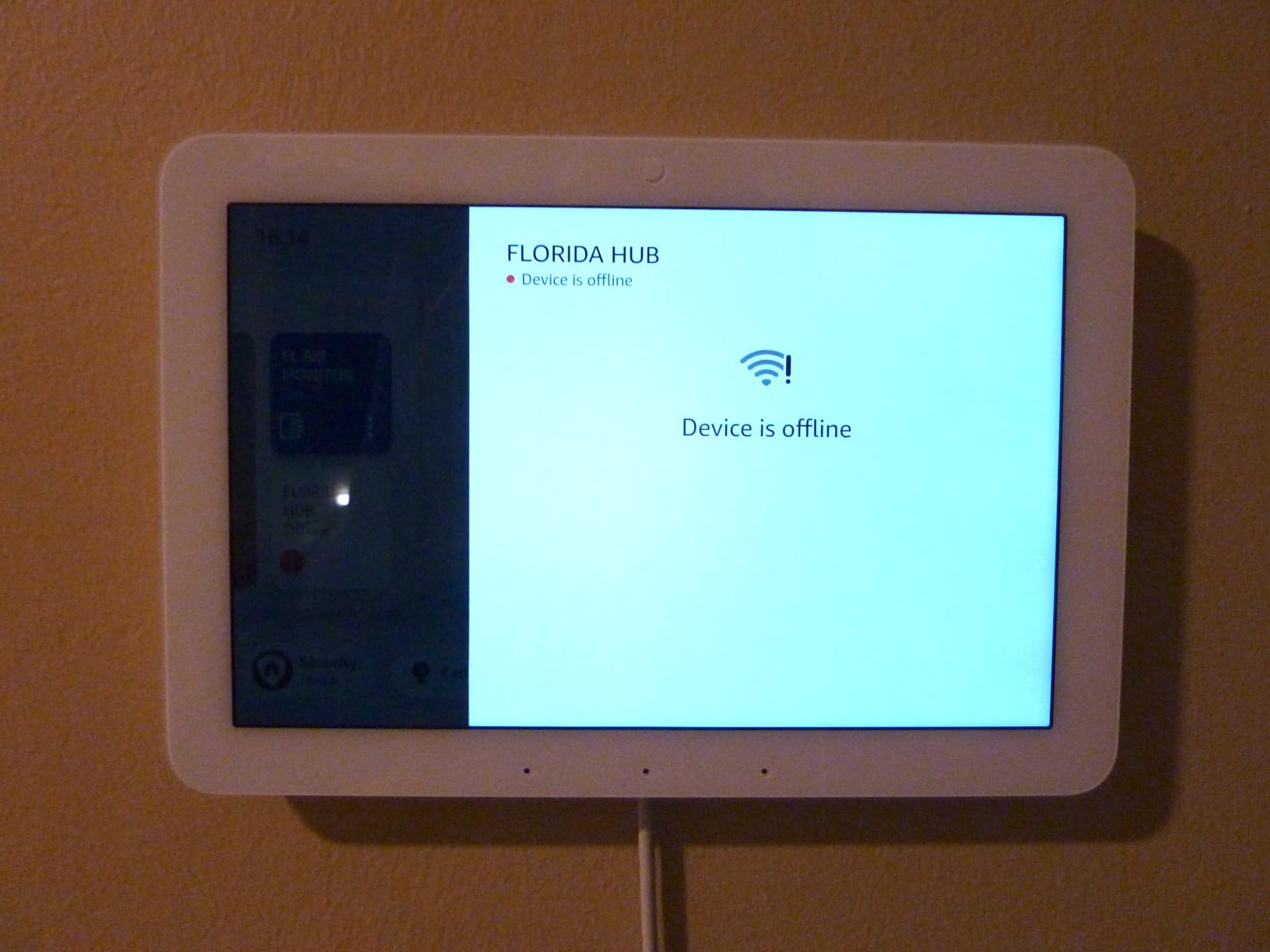 Amazon Echo Hub (newest model), 8