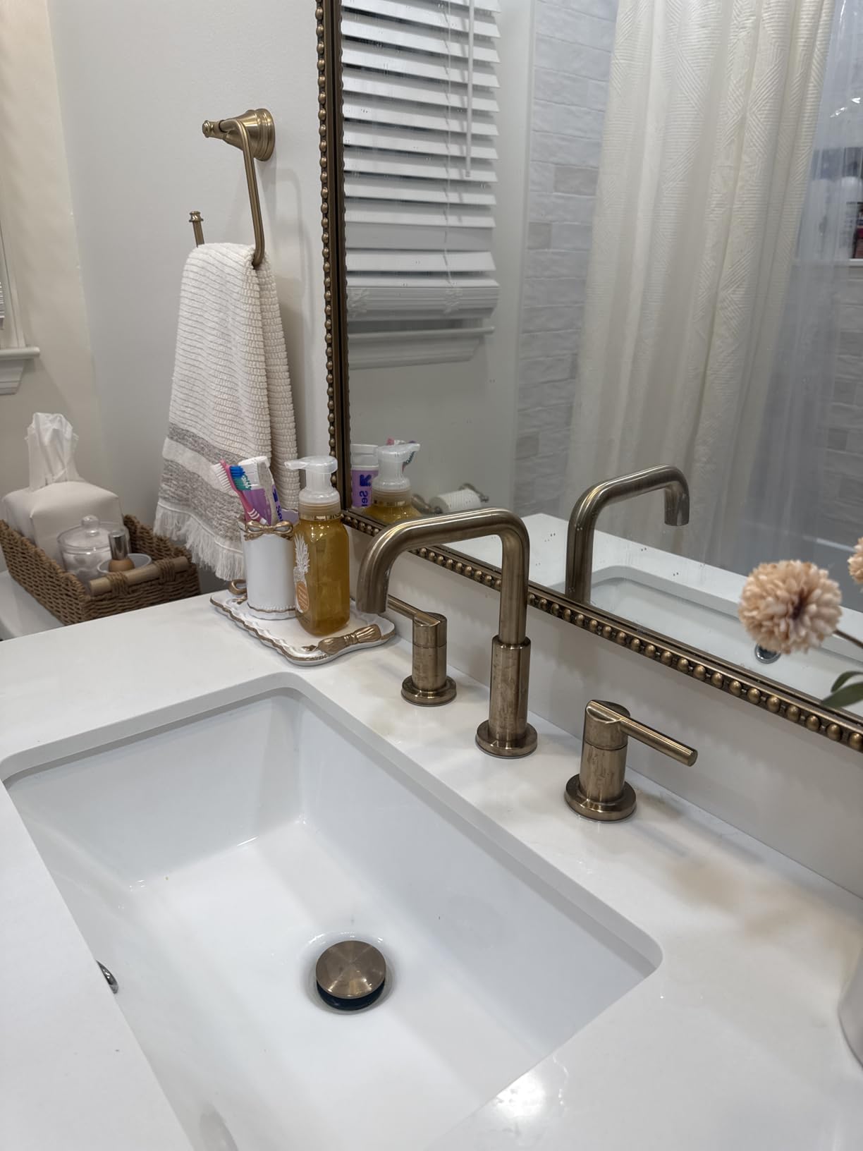 Delta Nicoli Brushed Gold Faucet 3 Hole, 8 Inch Widespread Bathroom Sink Faucet for Vanity, Push-Pop Drain Assembly, Champagne Bronze 35849LF-CZ customer photo 1