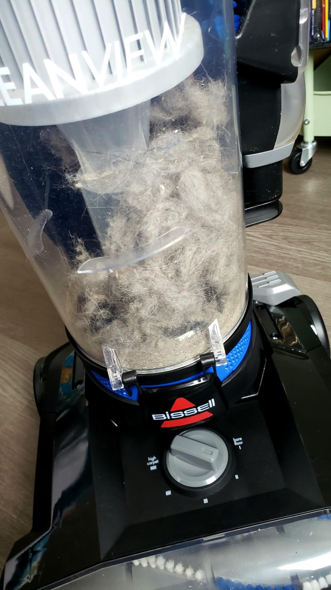 Bissell CleanView Rewind Pet Bagless Vacuum with Automatic Cord Rewind, Active Extension Wand for Hard-to-Reach Areas, Powerful Suction & Multi-Surface Cleaning, 3534 customer photo 1