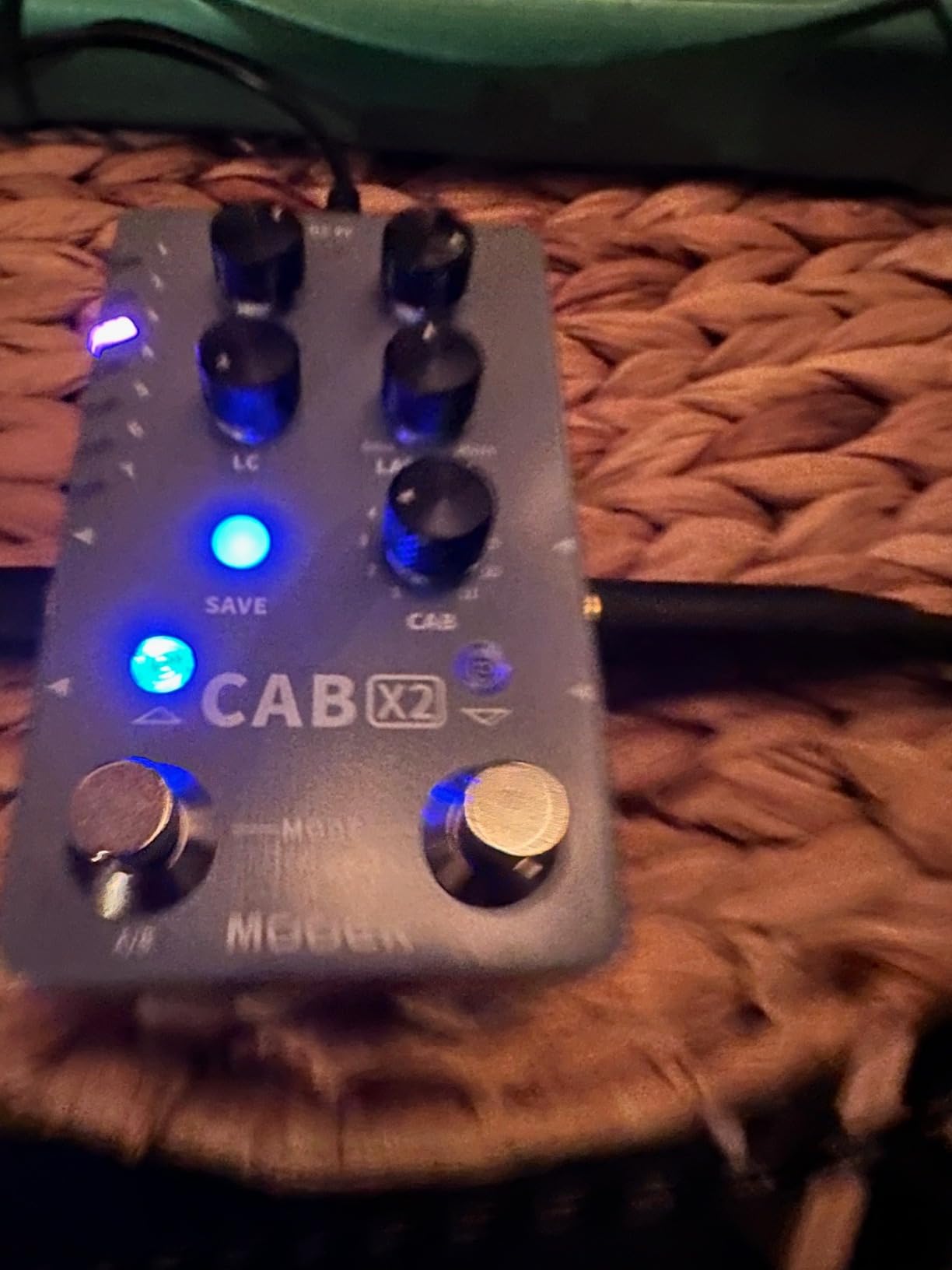 MOOER Looper X2 Stereo Looper Pedal, Electric Guitar Bass Loop Pedal | With 77 Save Slots, 300 Minutes, Auto Record, Fade Out Function for Practice and Live Show customer photo 2