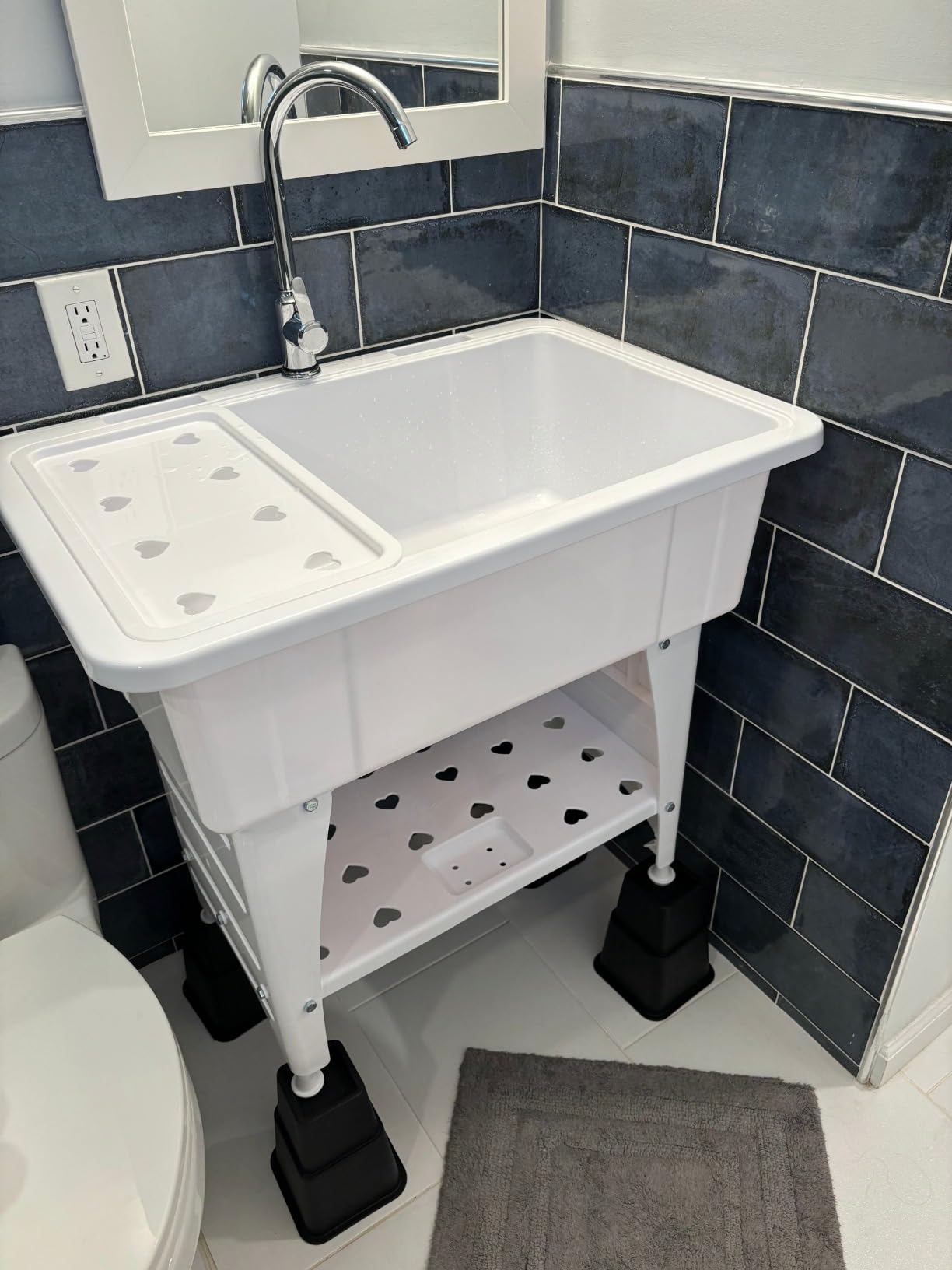 VINGLI 20-Gallon Utility Sink with Faucet customer photo 1