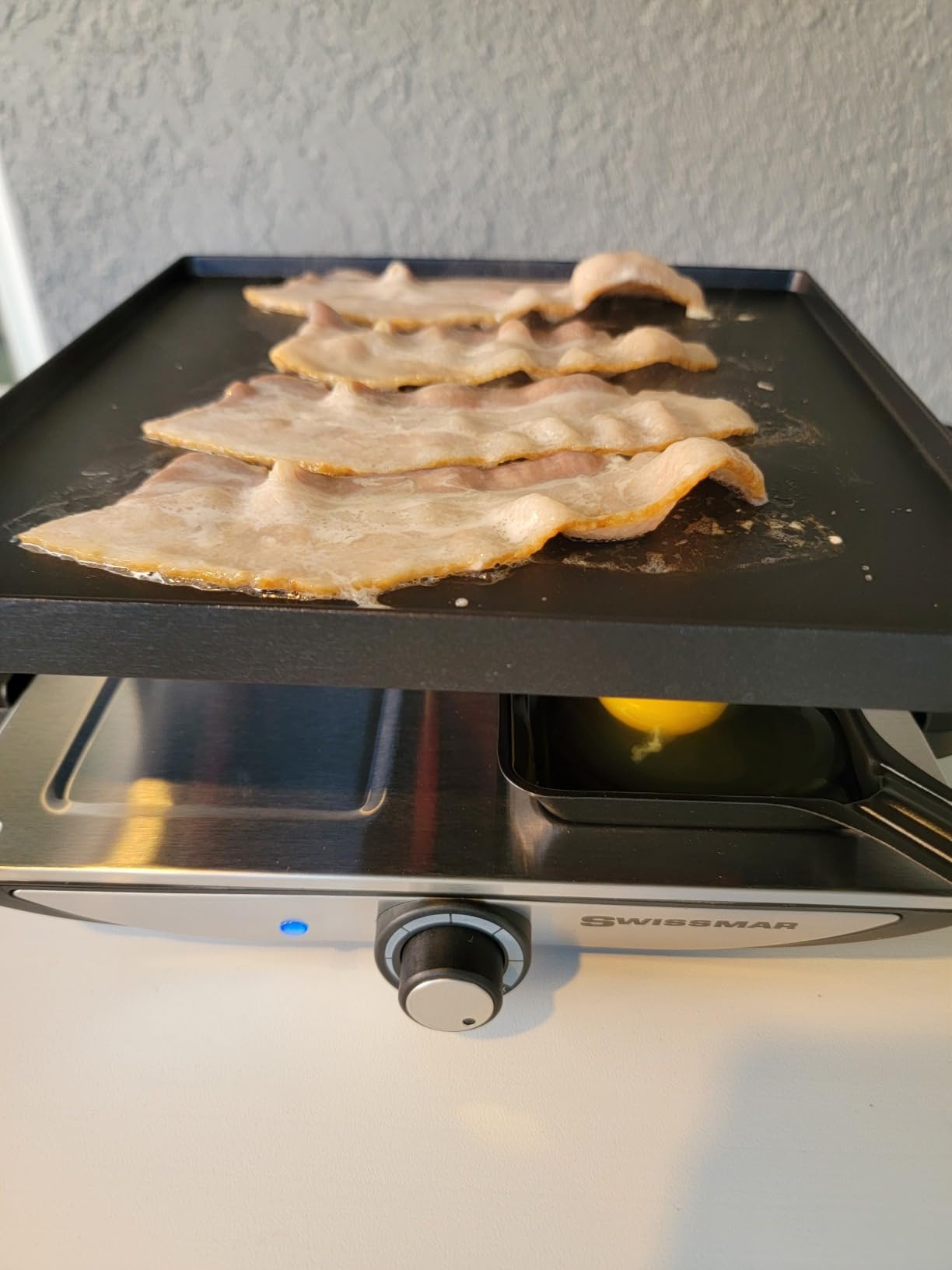 Swissmar Geneva Raclette Grill with Reversible Cast Aluminum Grill Top - Perfect for outdoor & Indoor Electric Raclette Grill & Griller - Barbeque Bonding - 8-Person customer photo 1