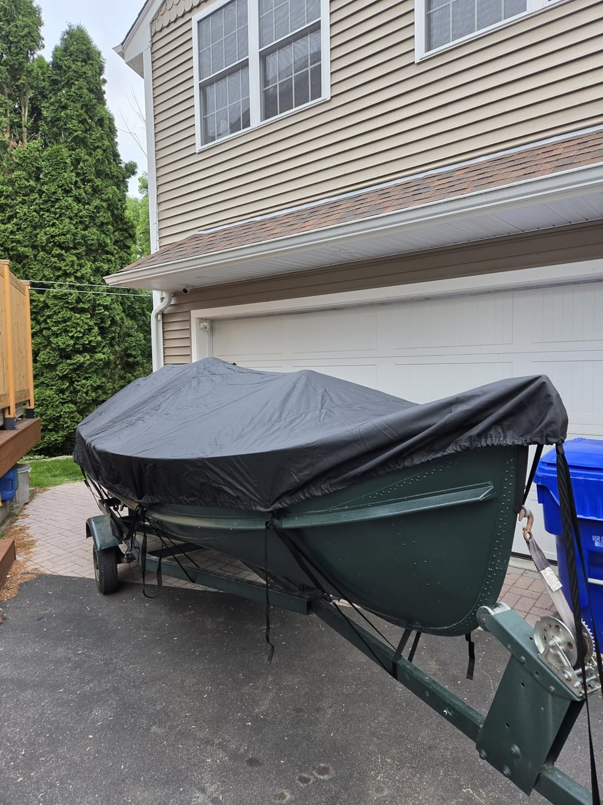 Boat Cover 16-18.5 ft, 1200D Waterproof V-Hull, Black | Fits 16 foot 17ft 18 ft Bass Tracker Boat, Heavy Duty, UV & Tear-Resistant, Air Vents, 11 Straps & Motor Cover customer photo 2