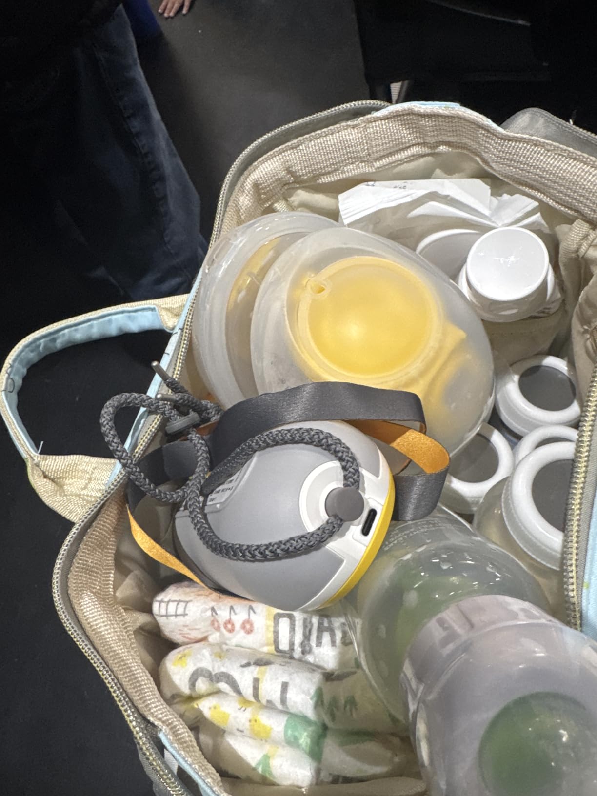 Medela Freestyle Hands-Free Electric Breast Pump | Wearable customer photo 1